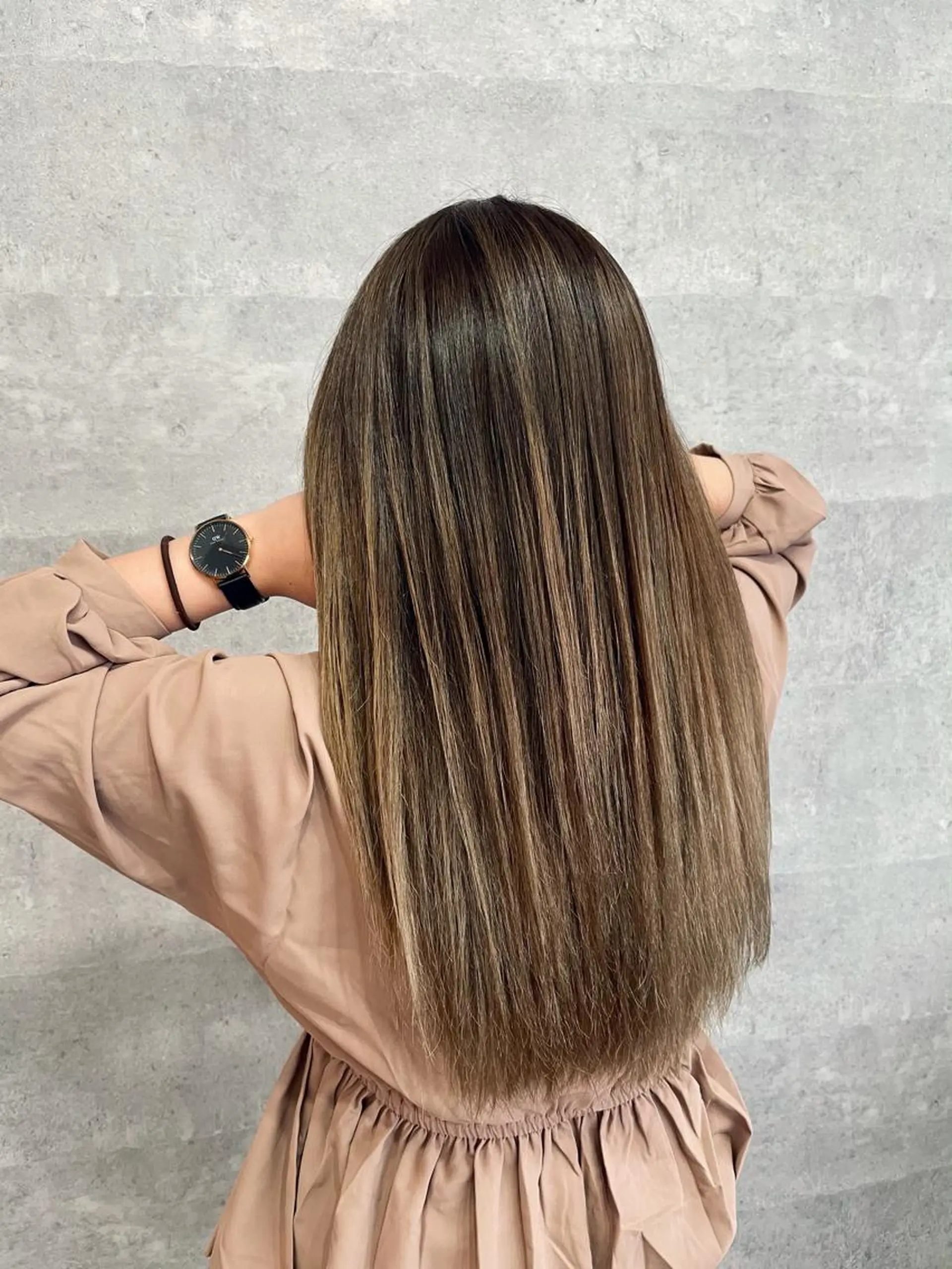 セミロング SALOWIN心斎橋Suite店所属・【髪質改善の専門店】 🫧鷹司郎のヘアスタイル