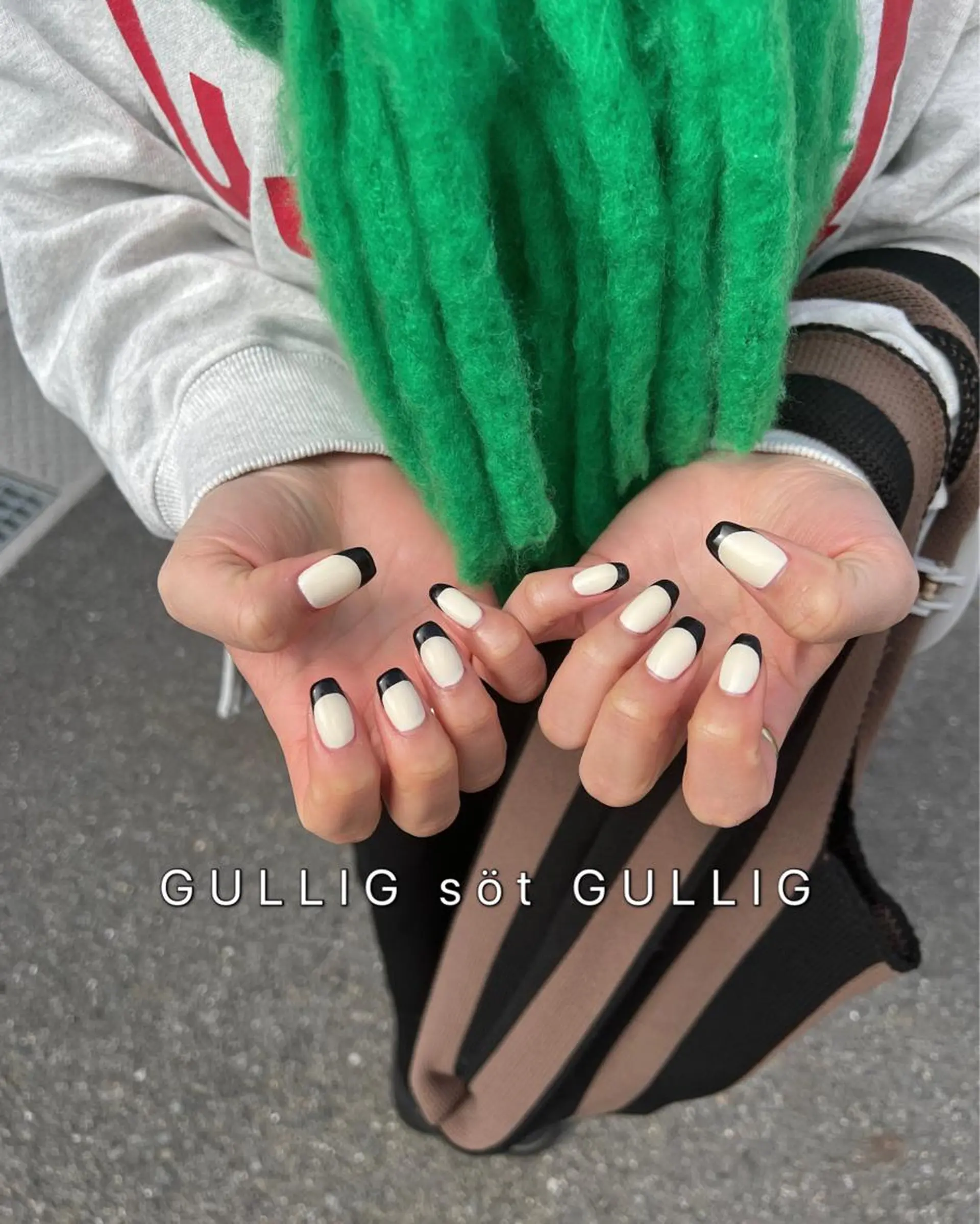ネイル GULLIG söt GULLIGのネイルデザイン