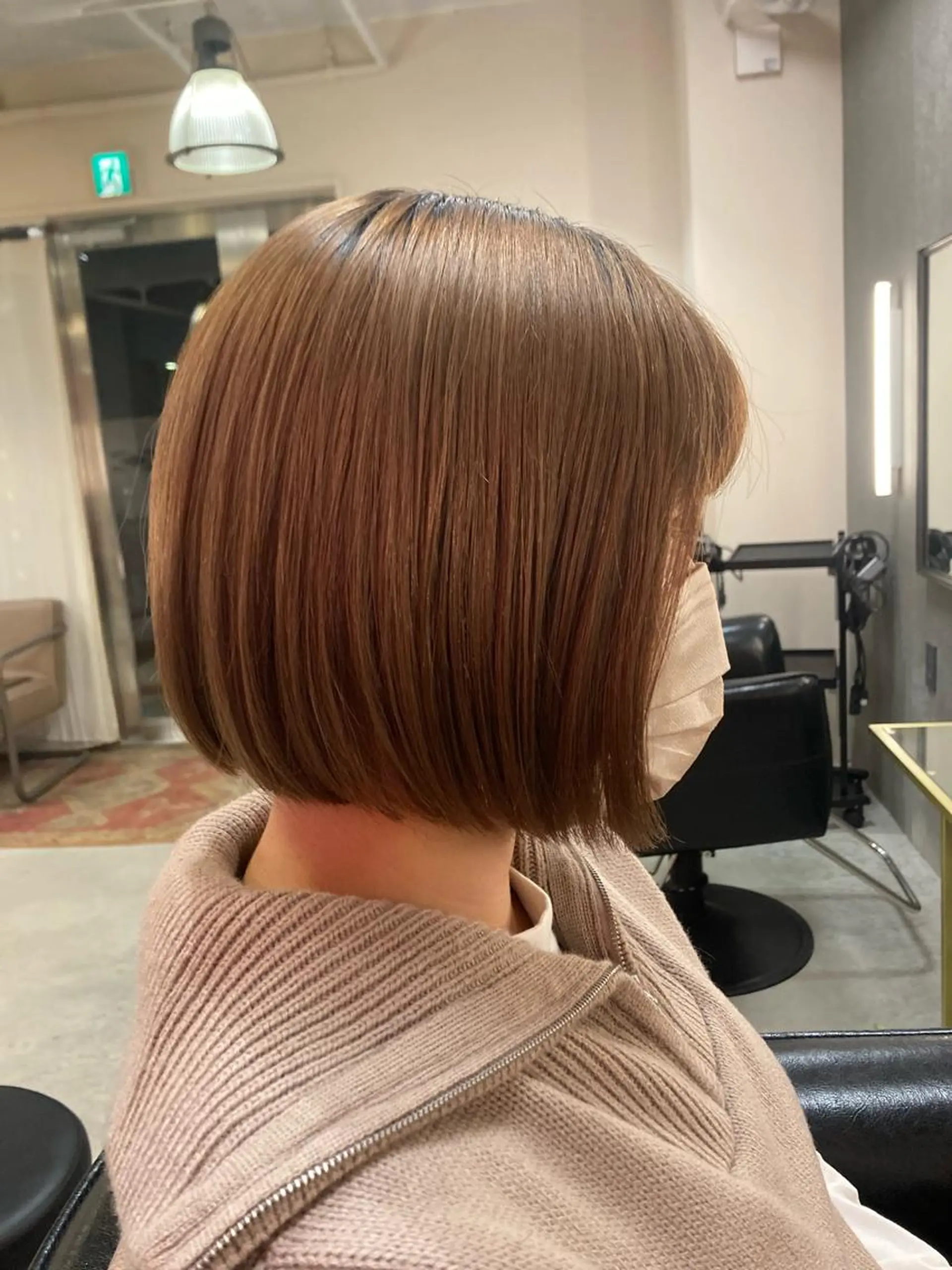 ショート ボブ ハイライト 姫カット おくれ毛 ✂︎岡根 京花✂︎のヘアスタイル