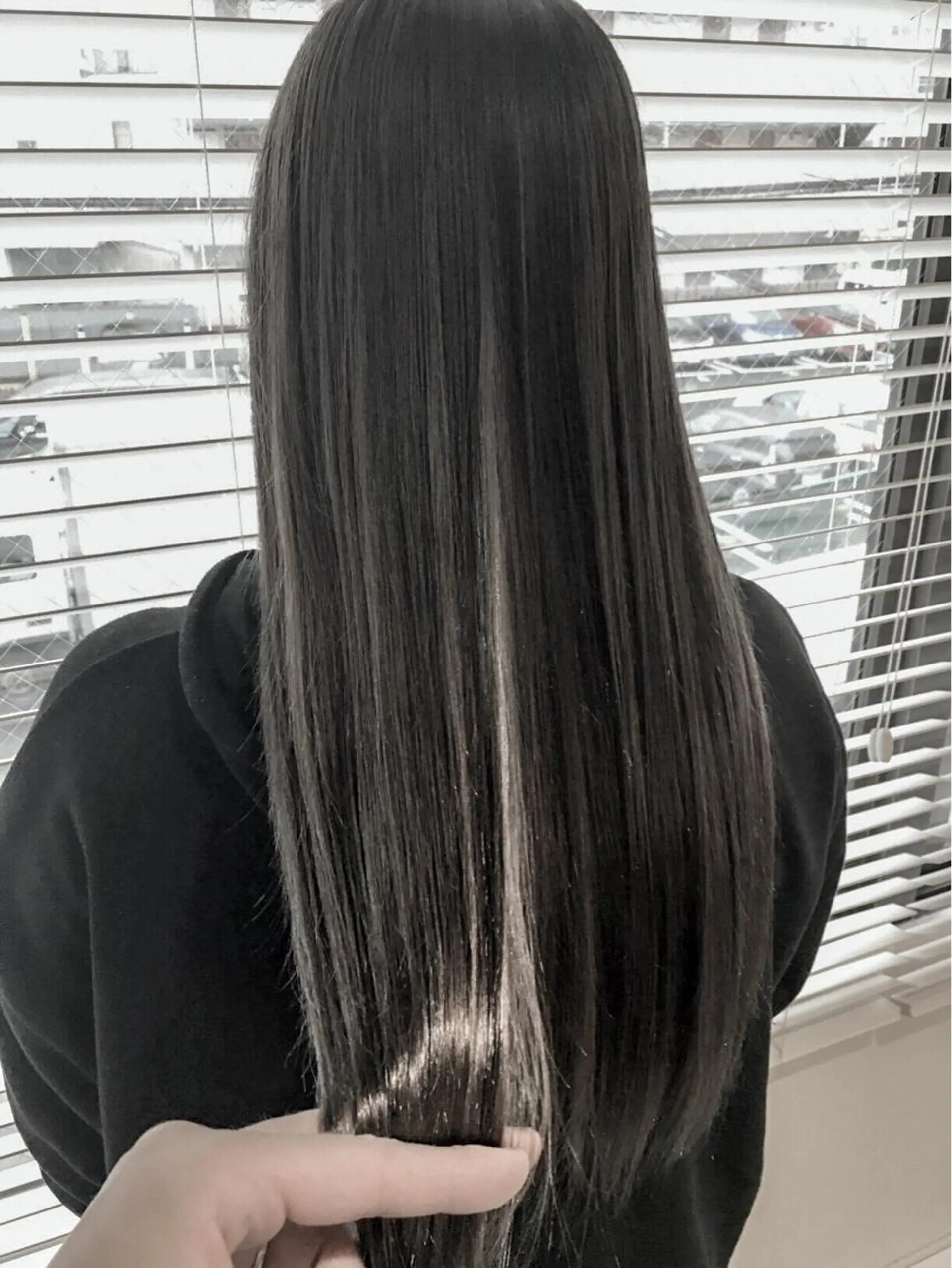 ロング アッシュ アッシュグレー ボブ 外国人風カラー ハイライト カット 縮毛矯正 トリートメント 竹内ケンゴ🇰🇷 EIGHT藤沢のヘアスタイル