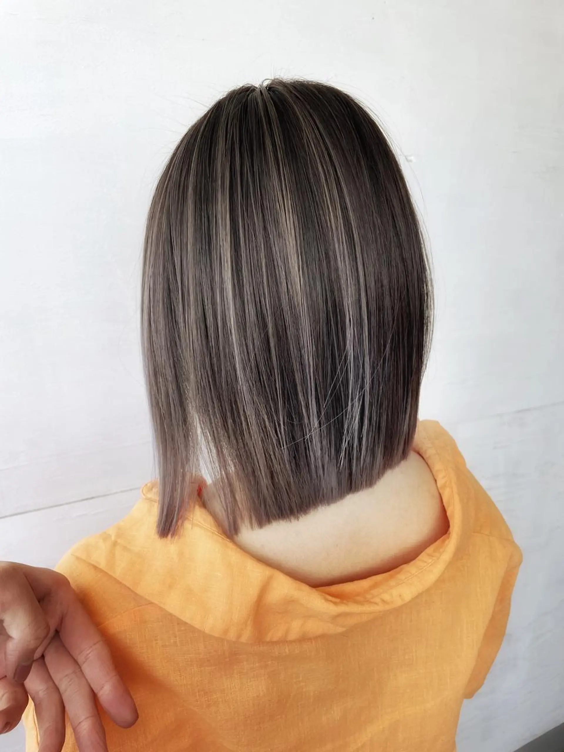 ミディアム カラー かわさき ともやのヘアスタイル