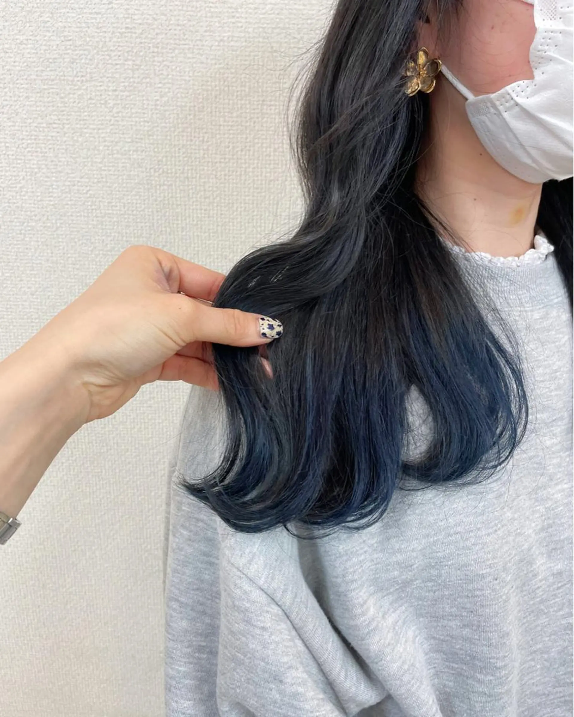 セミロング カラー もりたみかこ 美容師お休み中のヘアスタイル