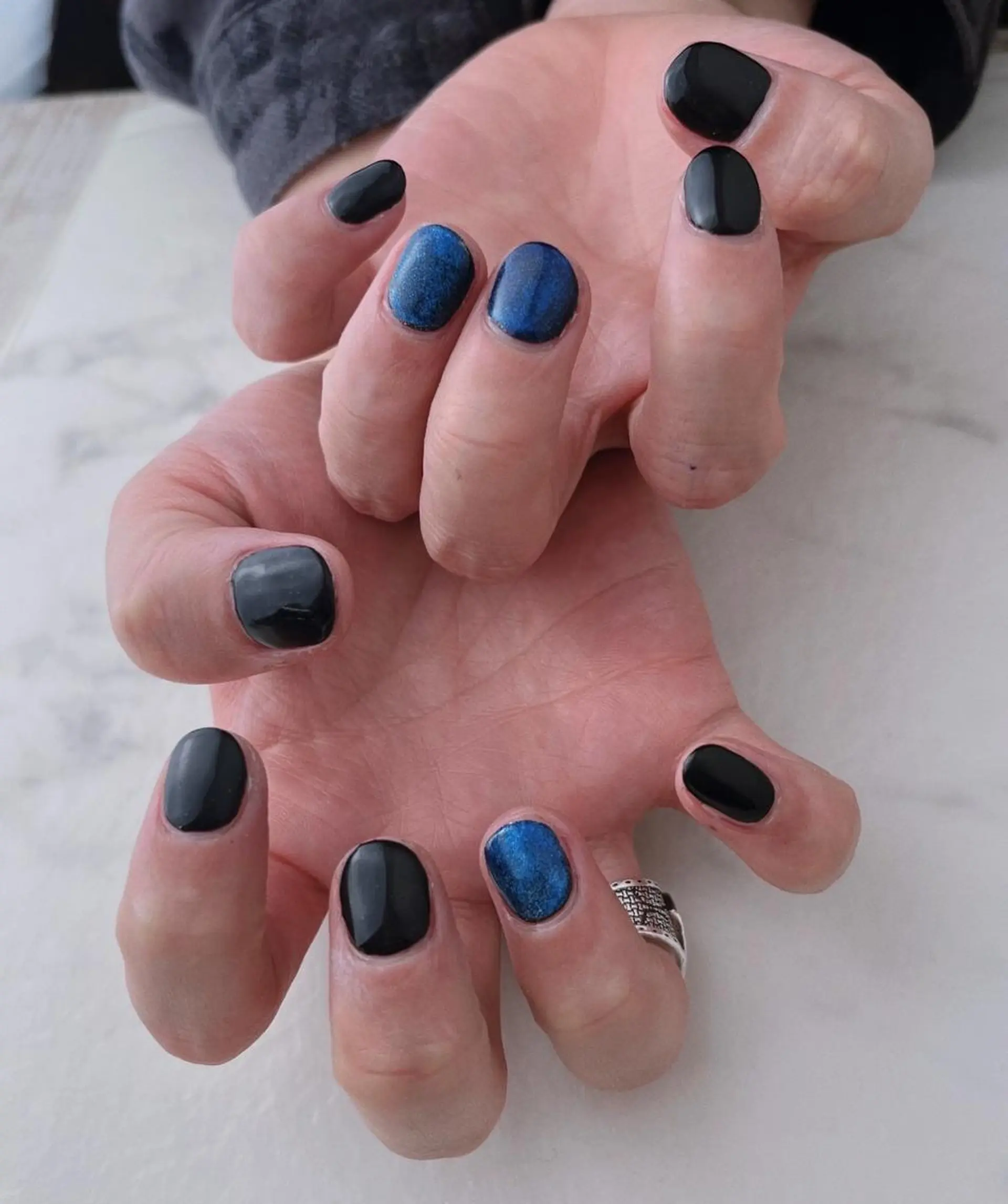 ネイル FIRST天神直結 asukaのネイルデザイン