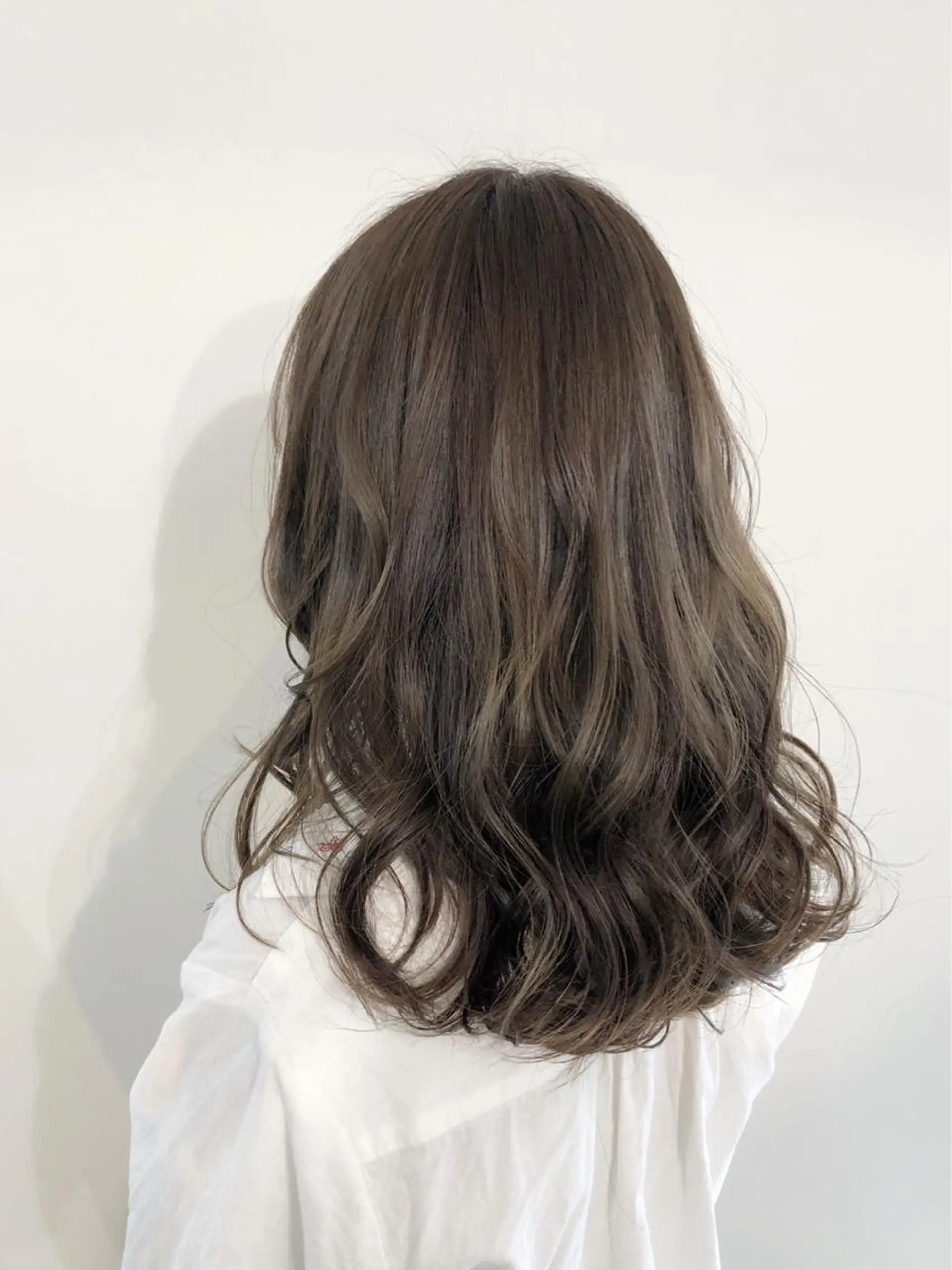 ミディアム カラー パーマ ヘアアレンジ メンズパーマの巨匠 鈴木純のヘアスタイル