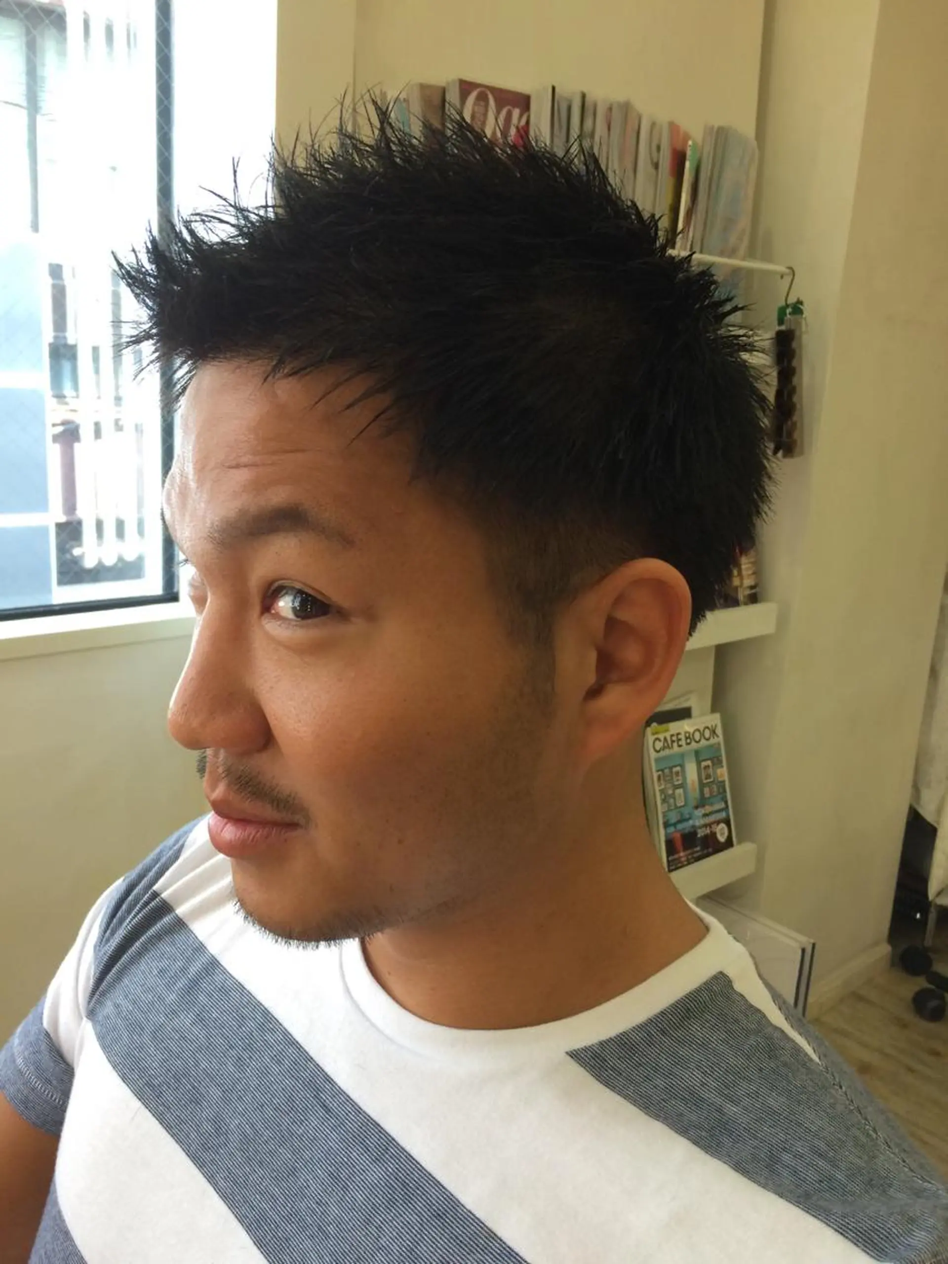 ショート メンズ 平内 賢人のヘアスタイル