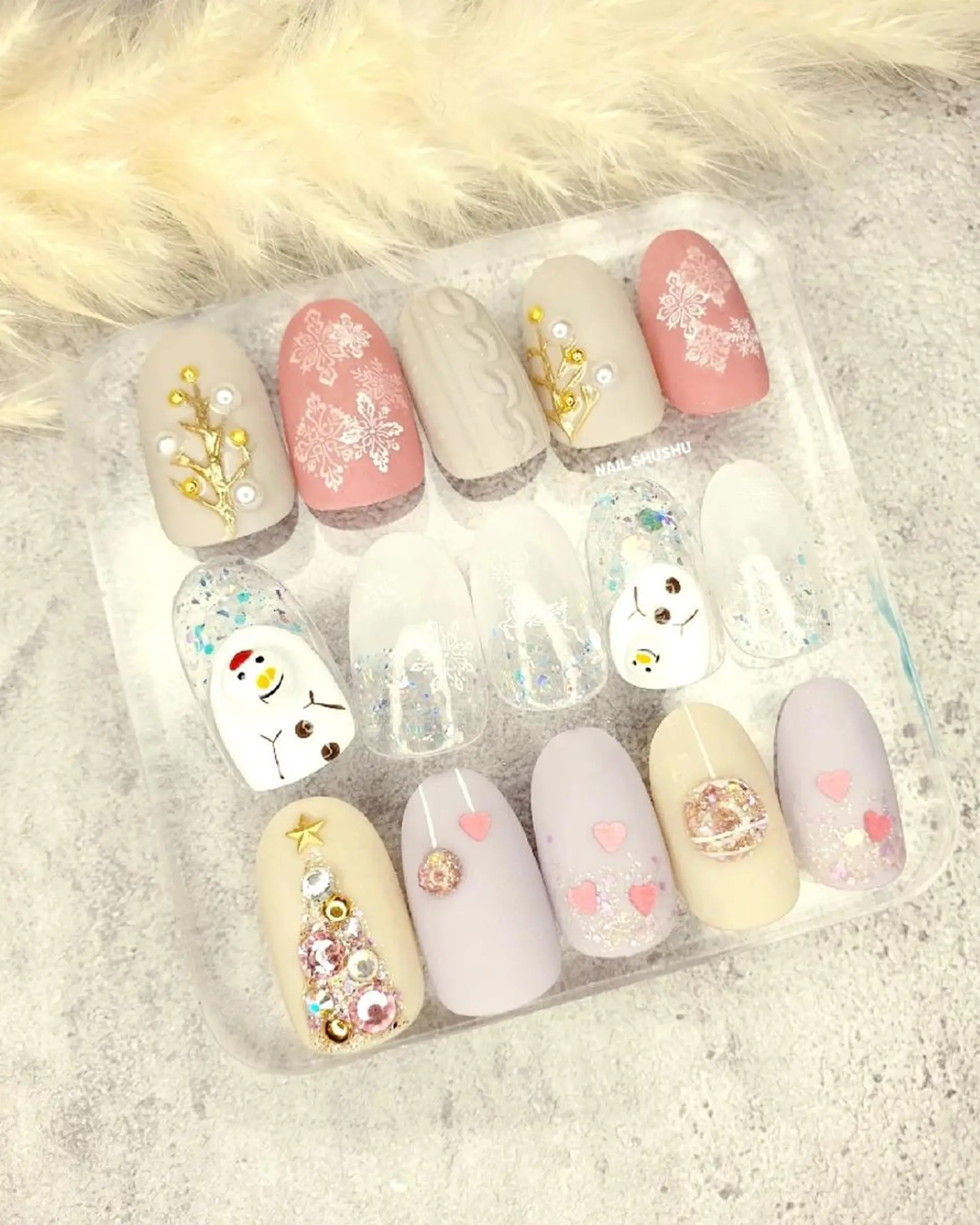 ネイル アートネイル 韓国ネイル 持ち込み ニュアンスネイル シンプルネイル 3dパーツ/流行り 👧shushu❤️のネイルデザイン