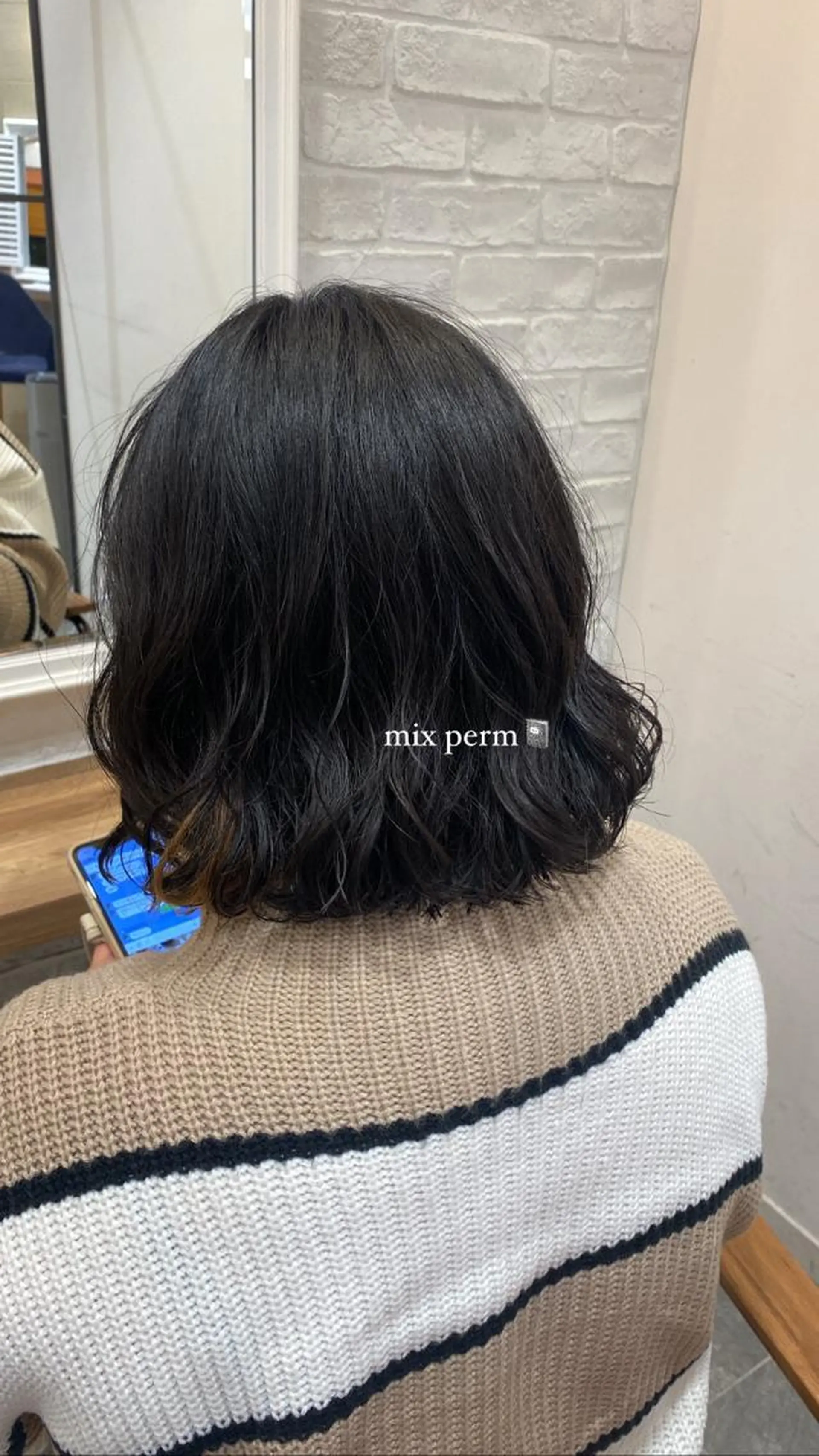 ミディアム ミディアムパーマ 小竹 夏花のヘアスタイル