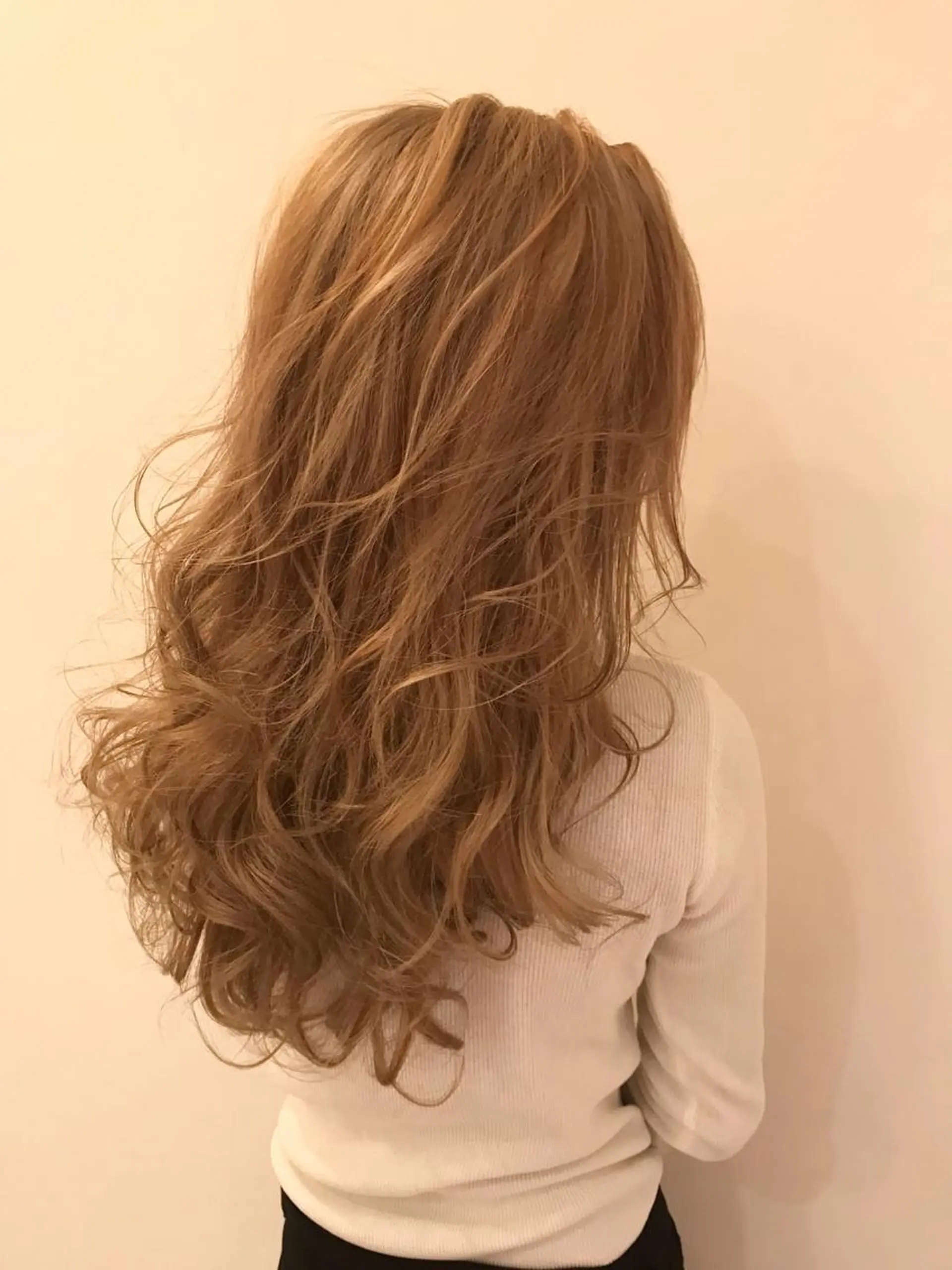 ロング カラー シールエクステ⭐️ オオミタクヤのヘアスタイル