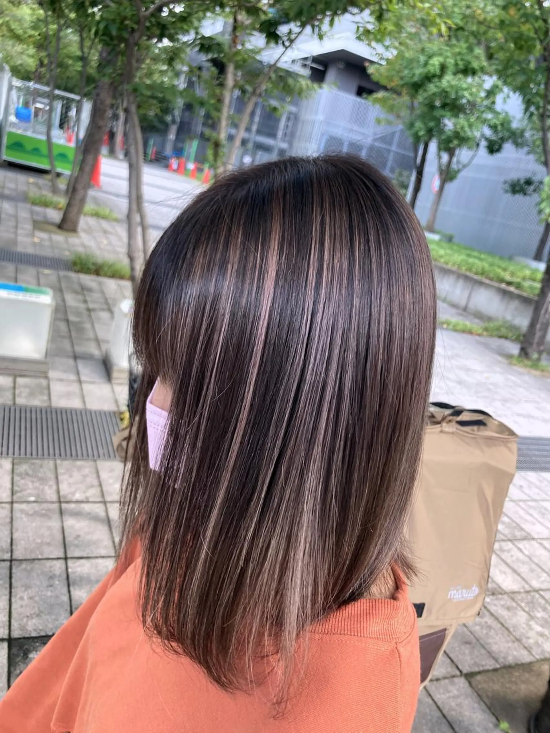 ミディアム カラー バレイヤージュ ハイライトカラー ハイライト レイヤーカット 🌟東銀座マンツーマ ン🌟タカナシのヘアスタイル