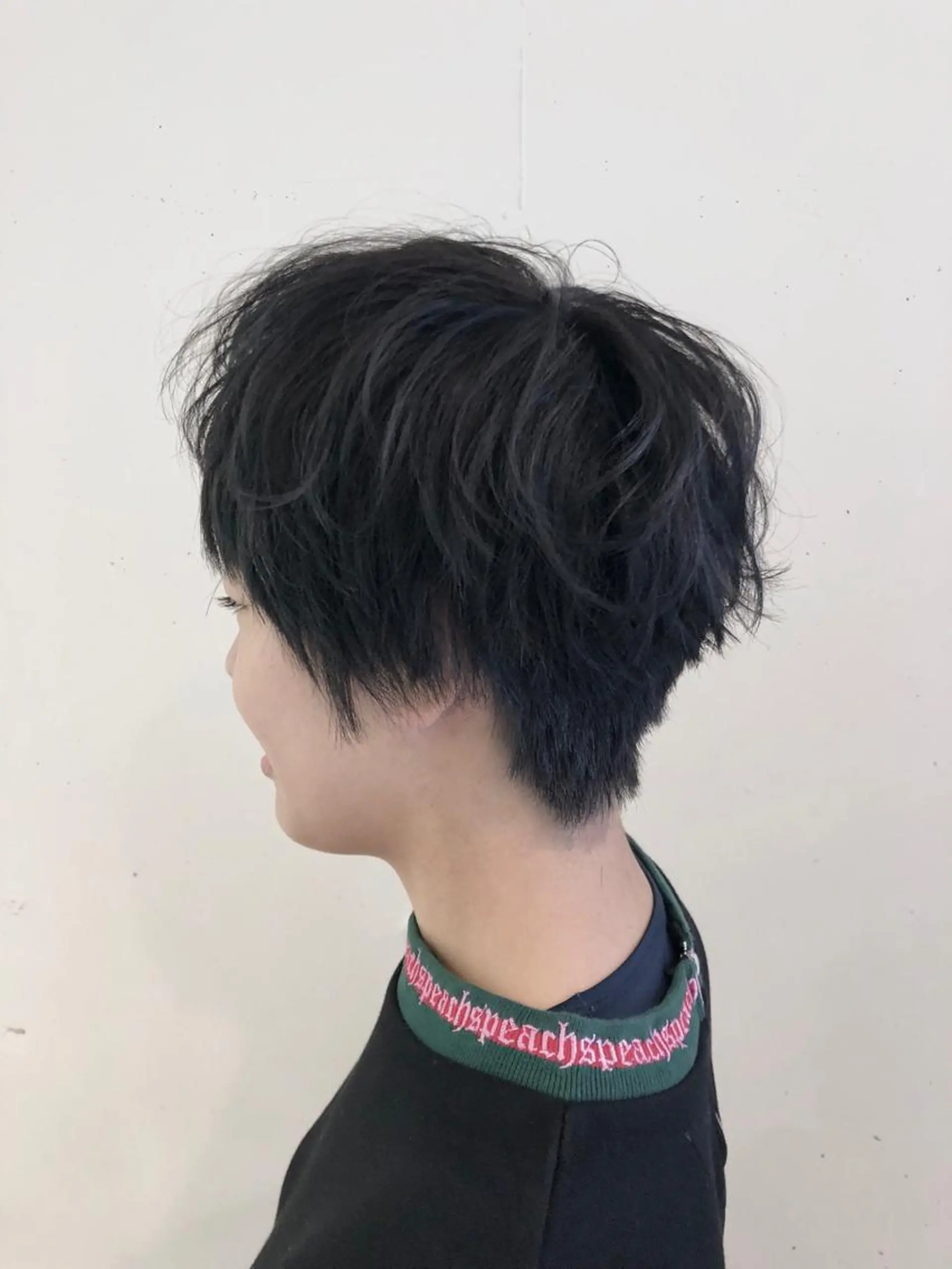 ショート カラー パーマ ヘアアレンジ ブリーチ ブルーカラー ブルーグレー ブルーグレージュ 透明感カラー 【ツヤ髪美容師】 ツダケイスケのヘアスタイル