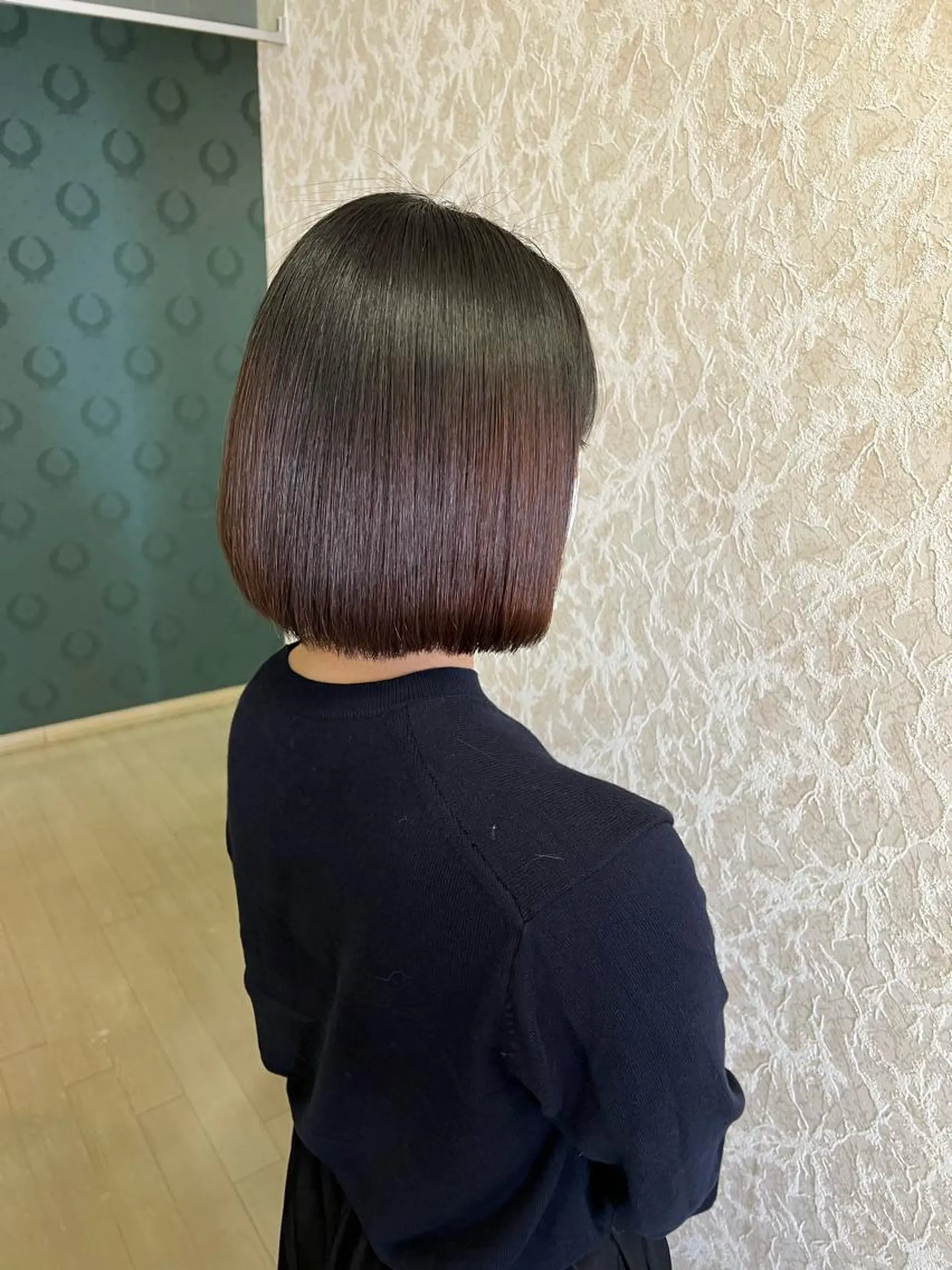 ミディアム ボブ 髪質改善 縮毛矯正 トリートメント カット ヘアカラー トリートメント ブリーチ/髪質改善/ レイヤー/YUTO‎のヘアスタイル