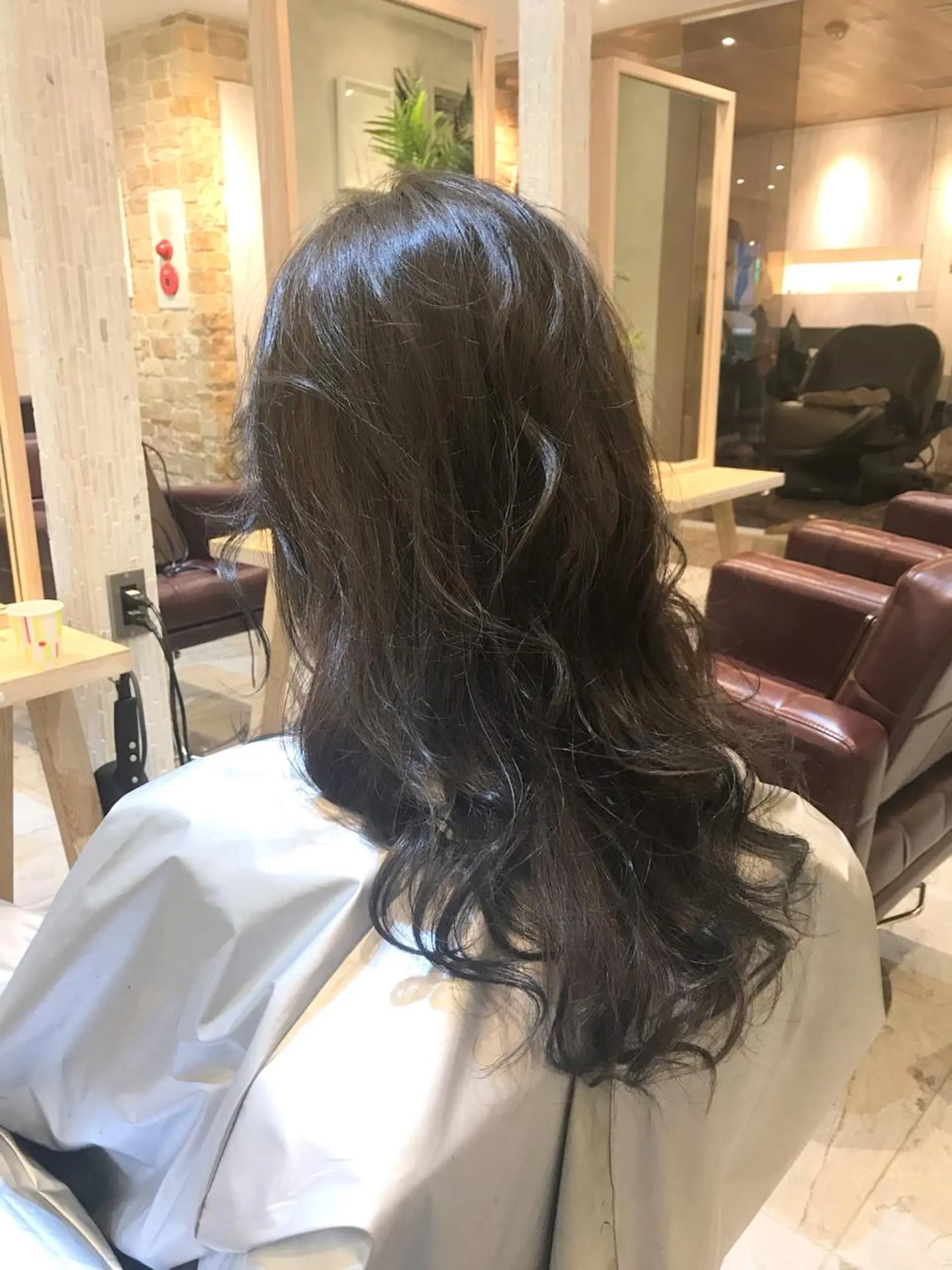 セミロング カラー ベージュカラー ヌーディベージュ 髪質改善・艶髪特化 木村侑平のヘアスタイル