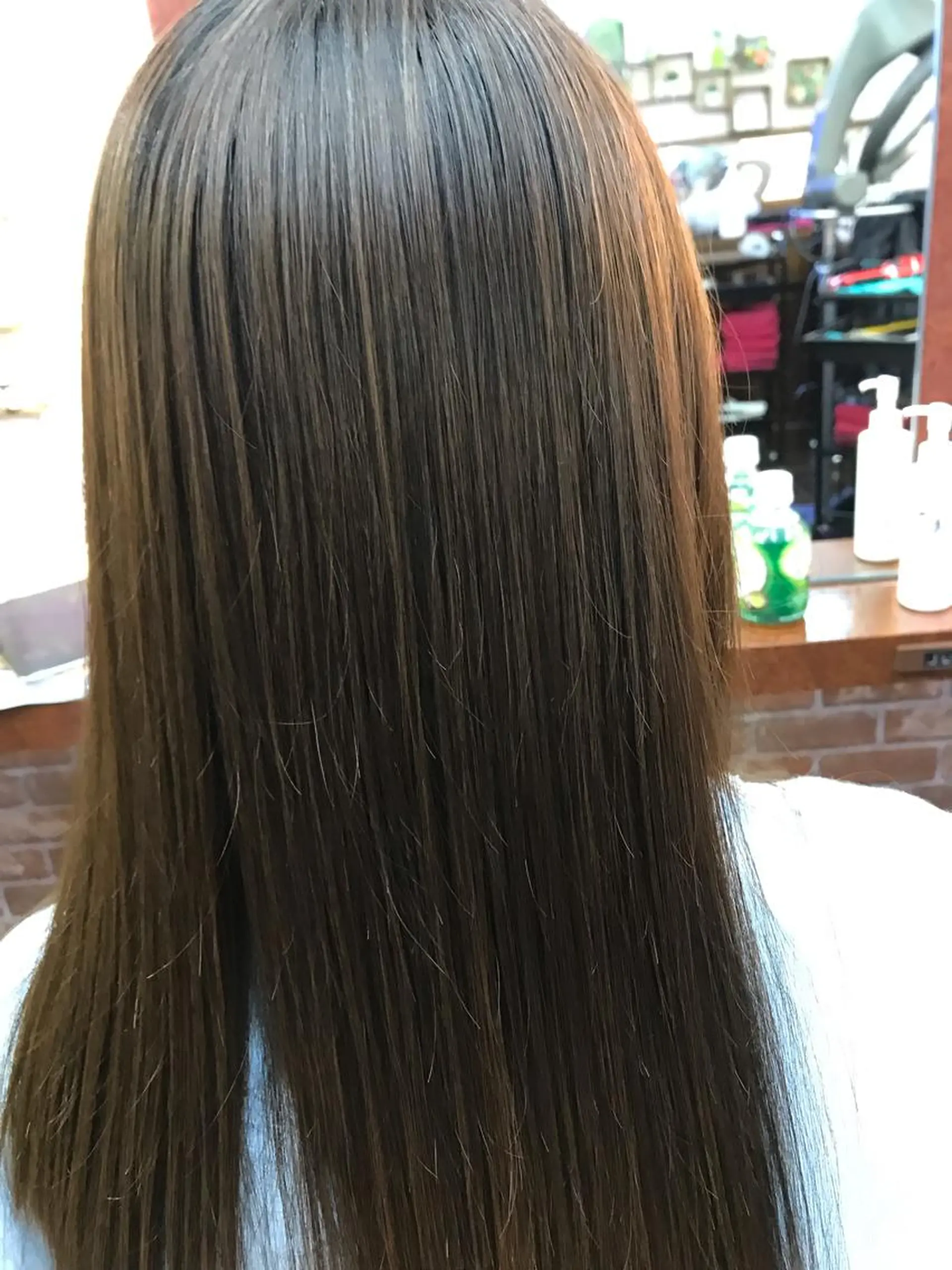 セミロング パーマ カット 縮毛矯正 トリートメント 桧山 真のヘアスタイル