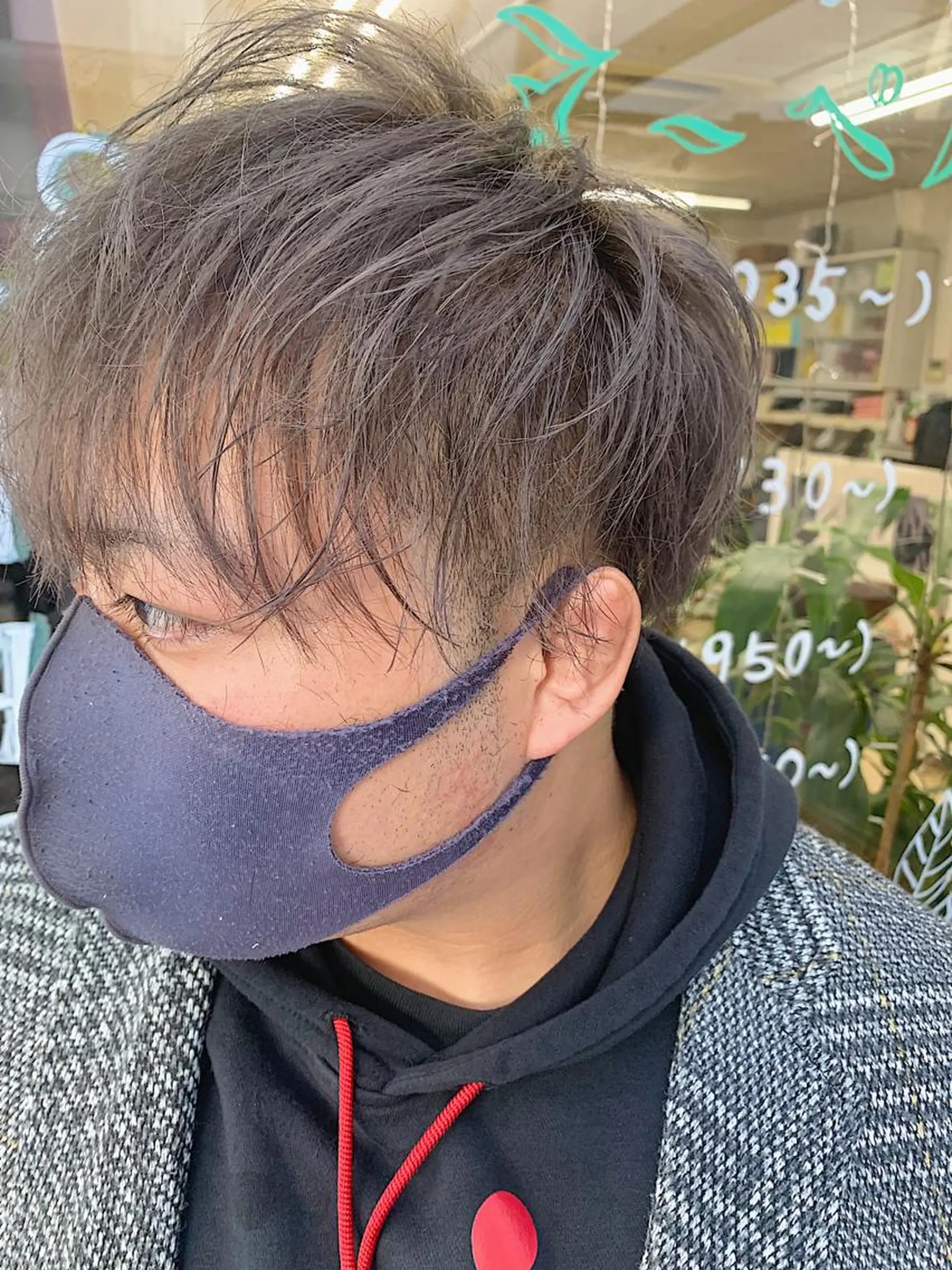 ショート カラー メンズ 岸田 梓武生のヘアスタイル