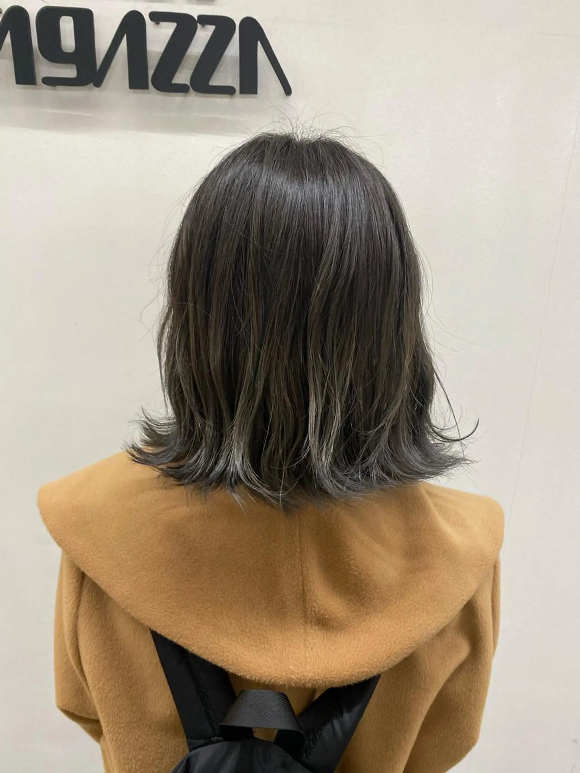 ショート カラー バレイヤージュ レイヤーカット 東條 克義のヘアスタイル