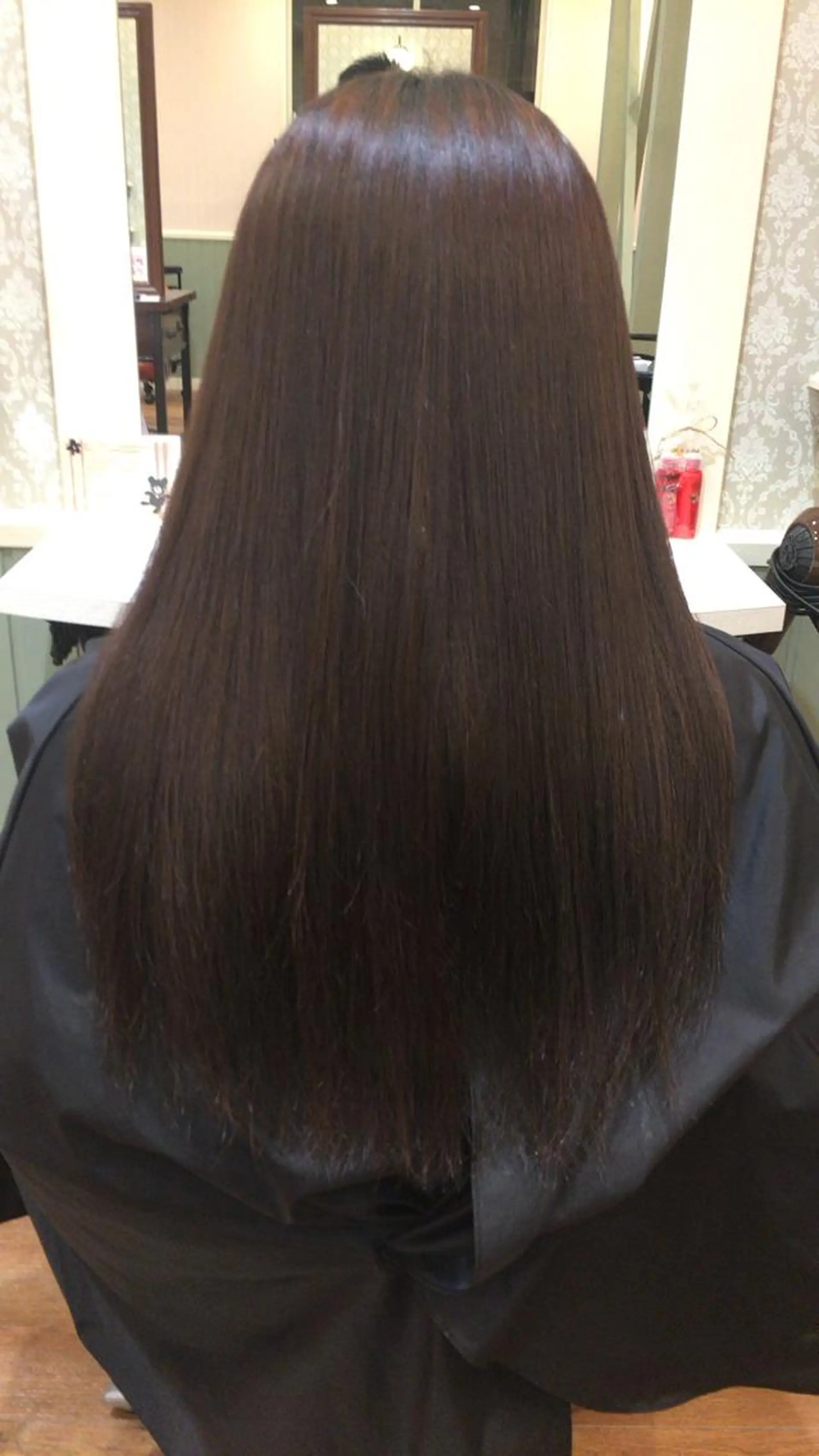 ロング 夜の縮毛矯正 服部 日出登のヘアスタイル