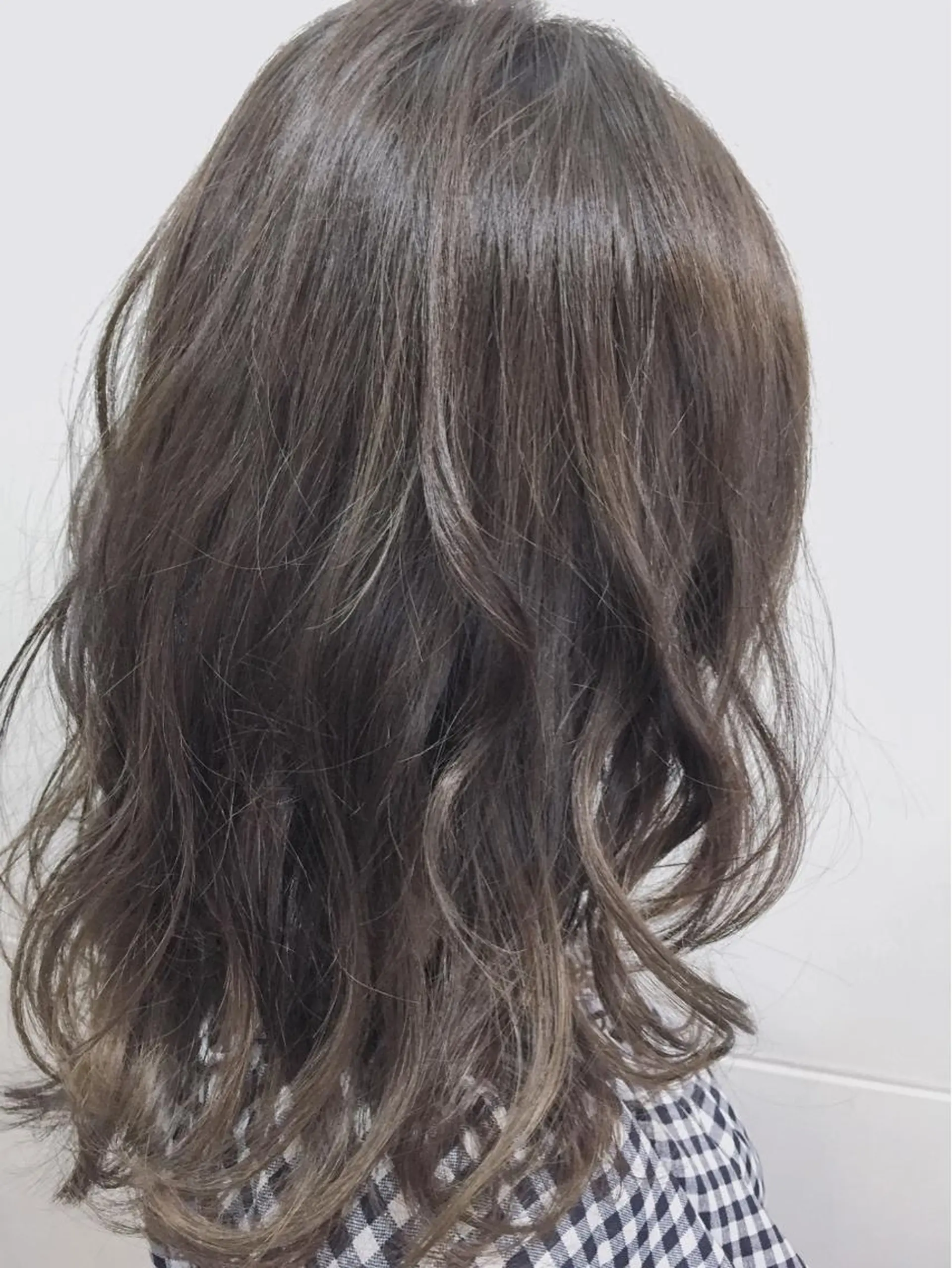 ミディアム ☆est hair☆ 新宿ナプラスタジオのヘアスタイル