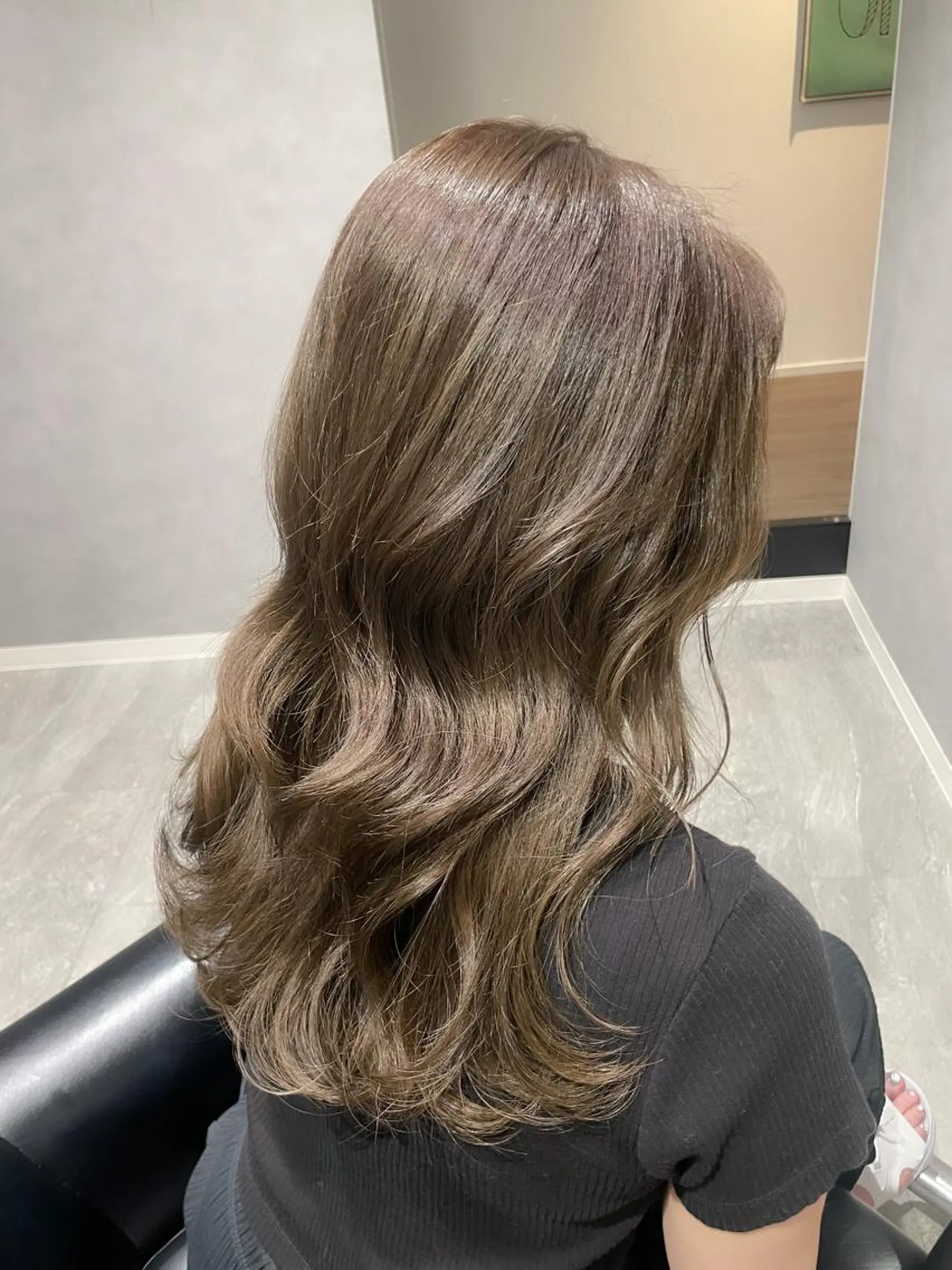 セミロング カラー Grand Link （グランリンク）のヘアスタイル