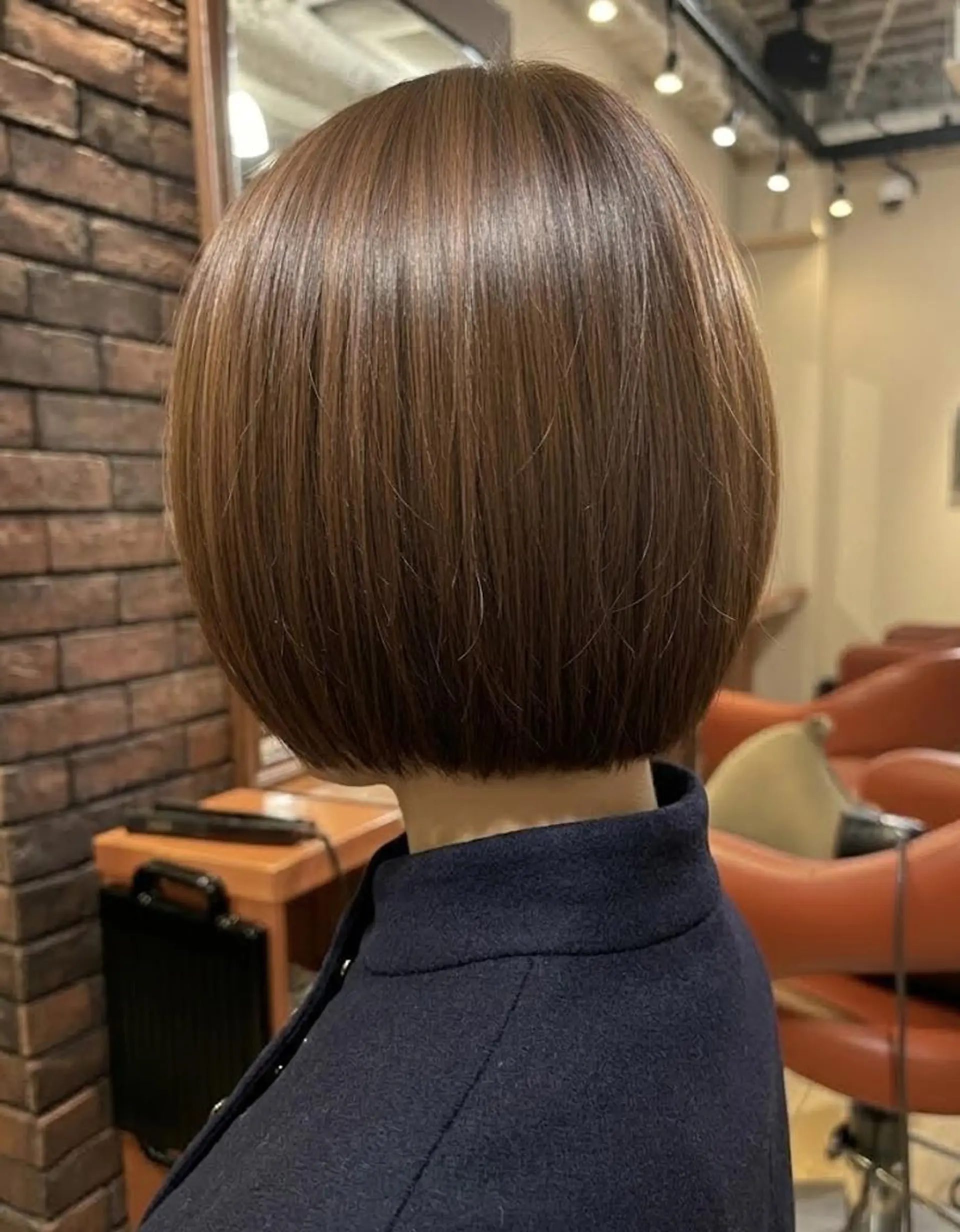 ミディアム ワンレンボブ ボブ カット ヘアカラー トリートメント flencia 丸 和博｜カットのヘアスタイル