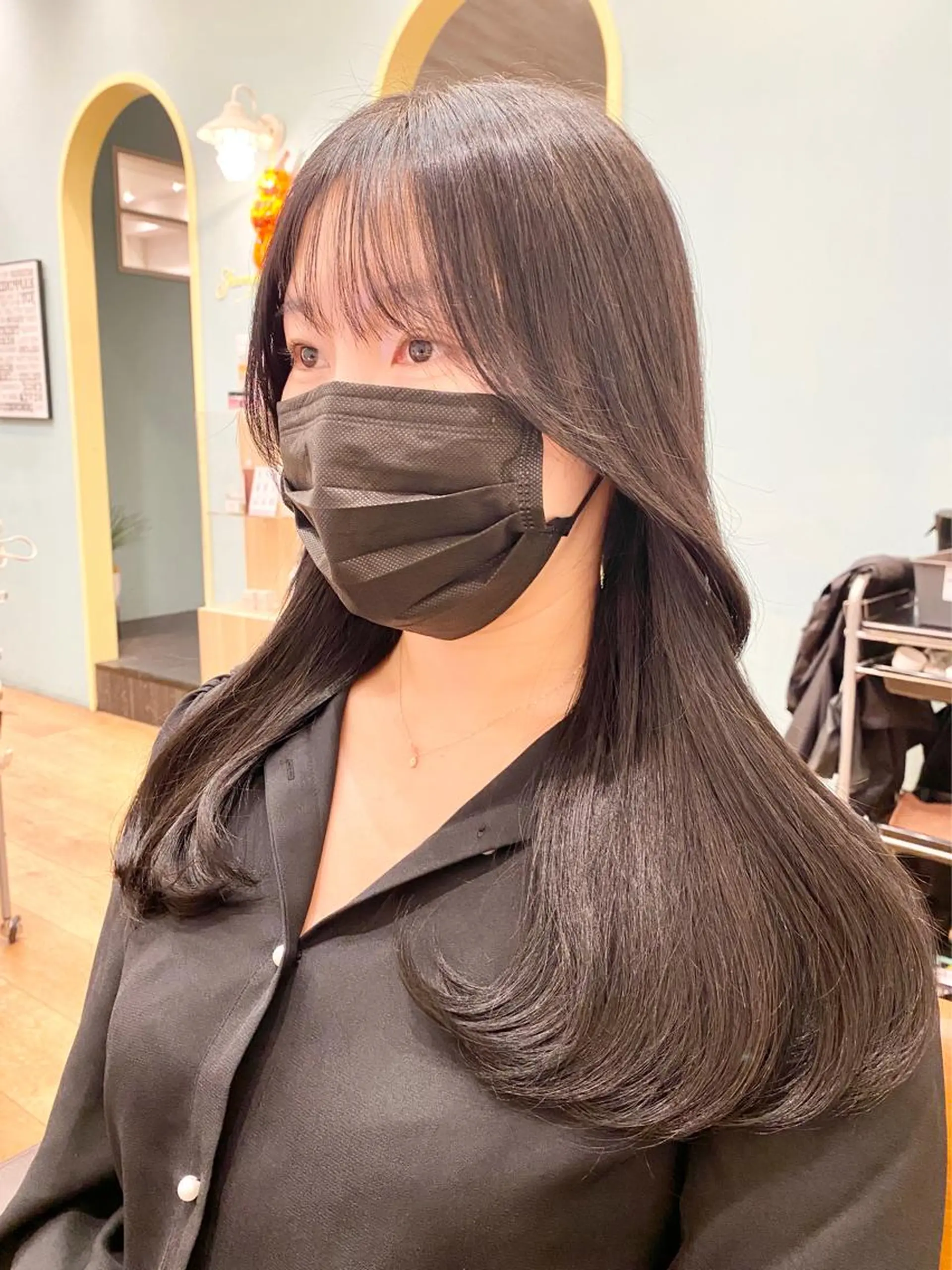 ロング カラー ダークグレー ダークグレージュ グレージュ レイヤーカット レイヤーカット/ 髪質改善特化のヘアスタイル