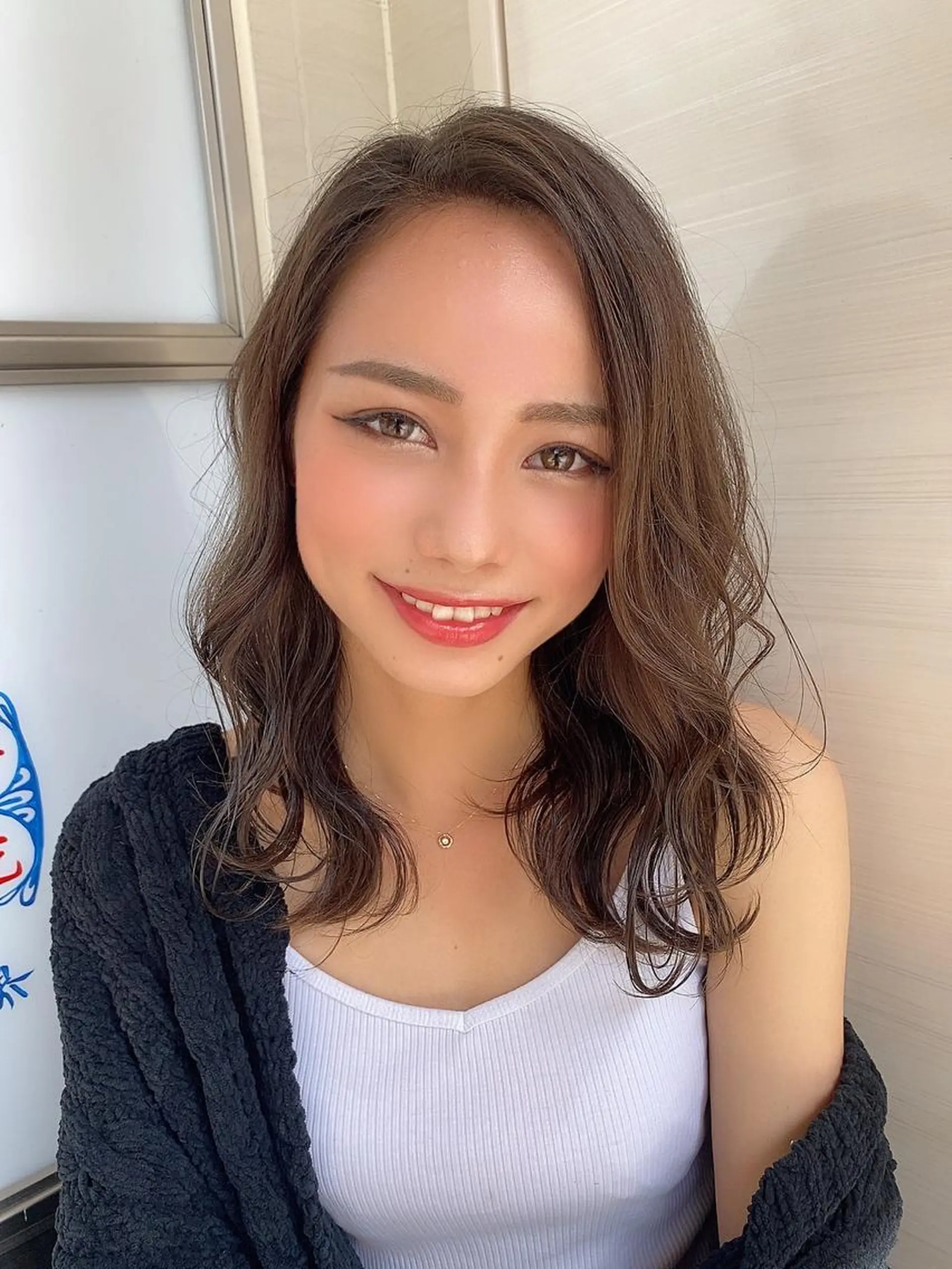 ミディアム カラー 青木 梢のヘアスタイル