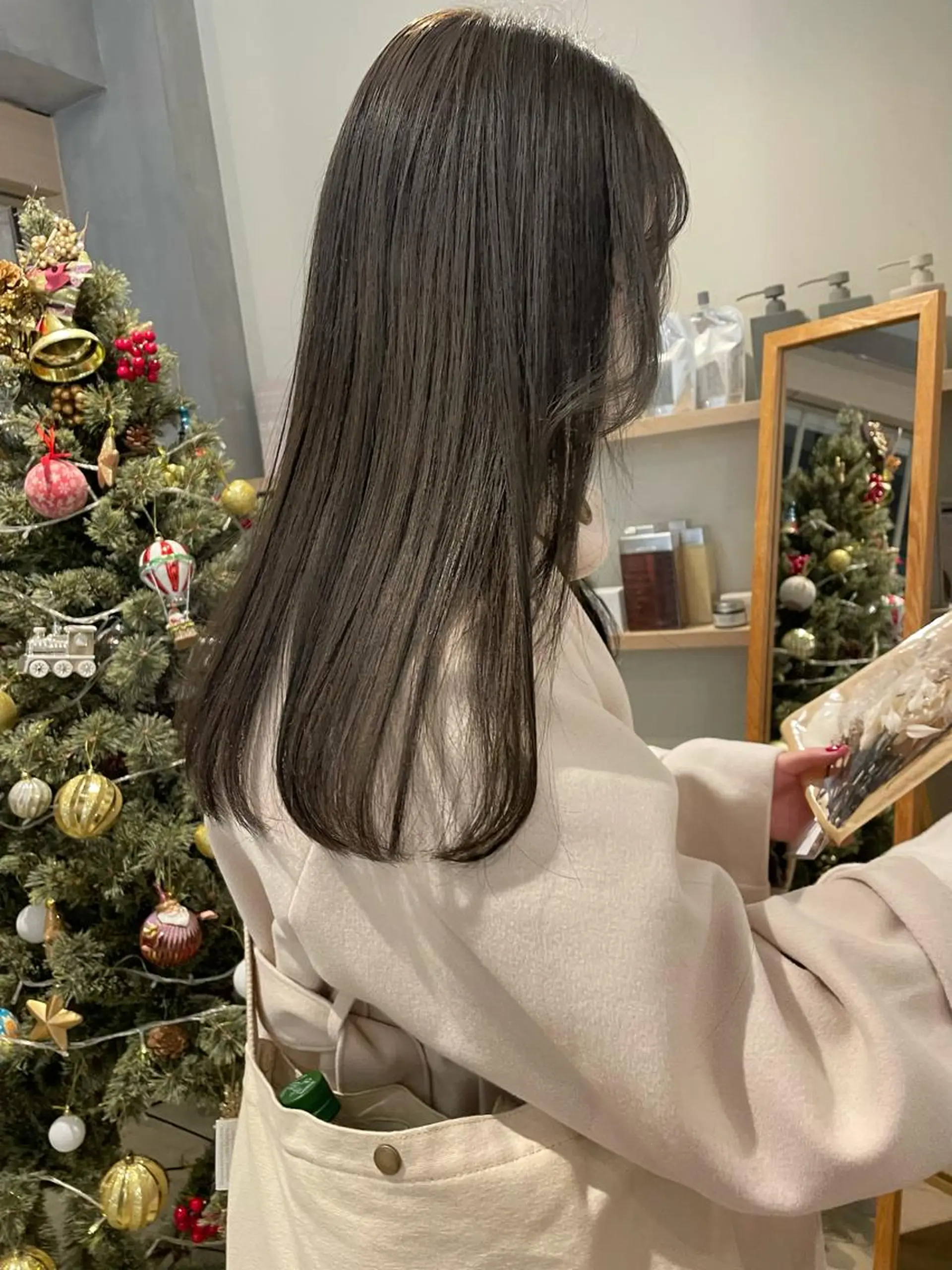 セミロング カラー kanami - ROCCO -のヘアスタイル