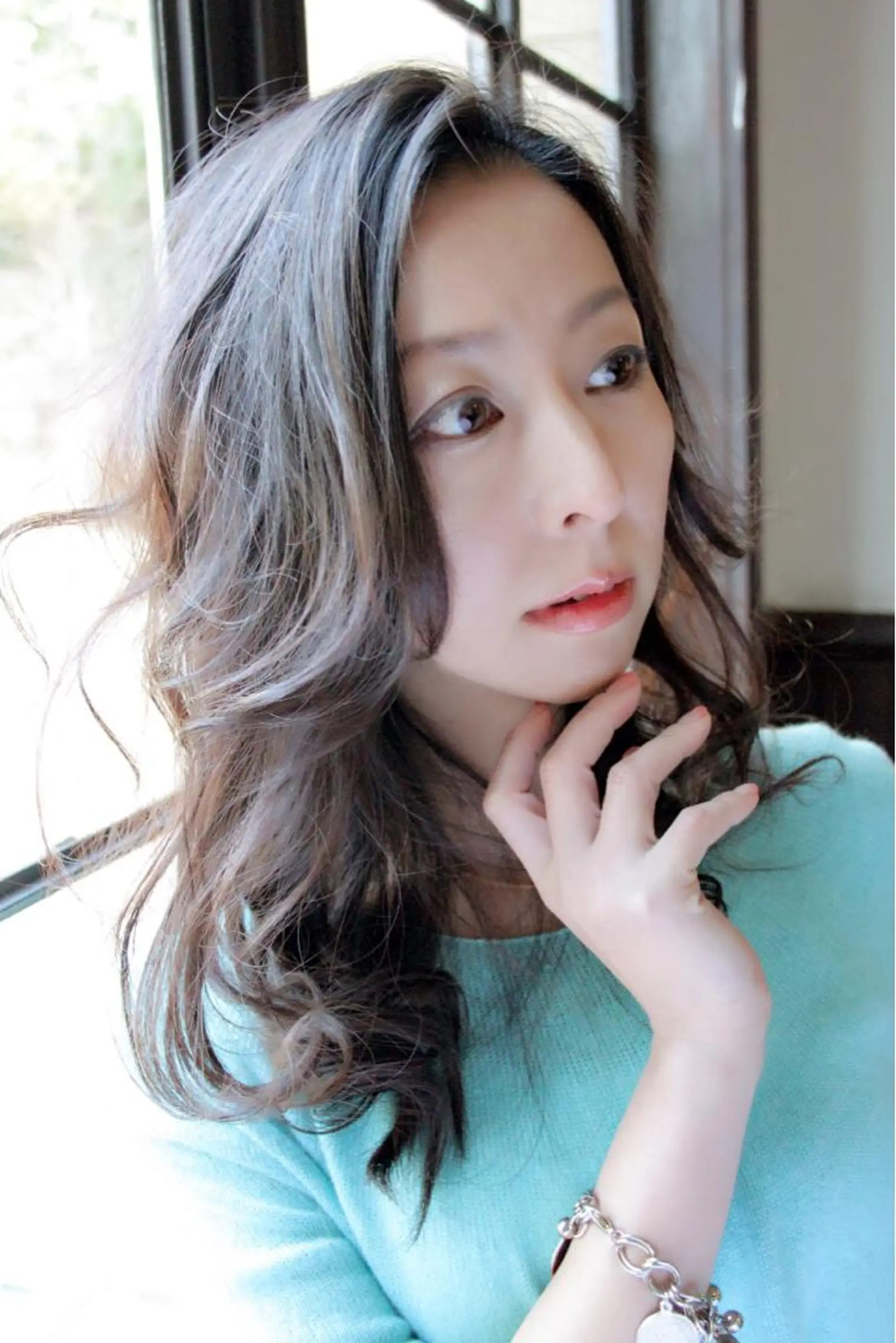 ロング H所属・H (エイチ) 烏丸御池店のヘアスタイル