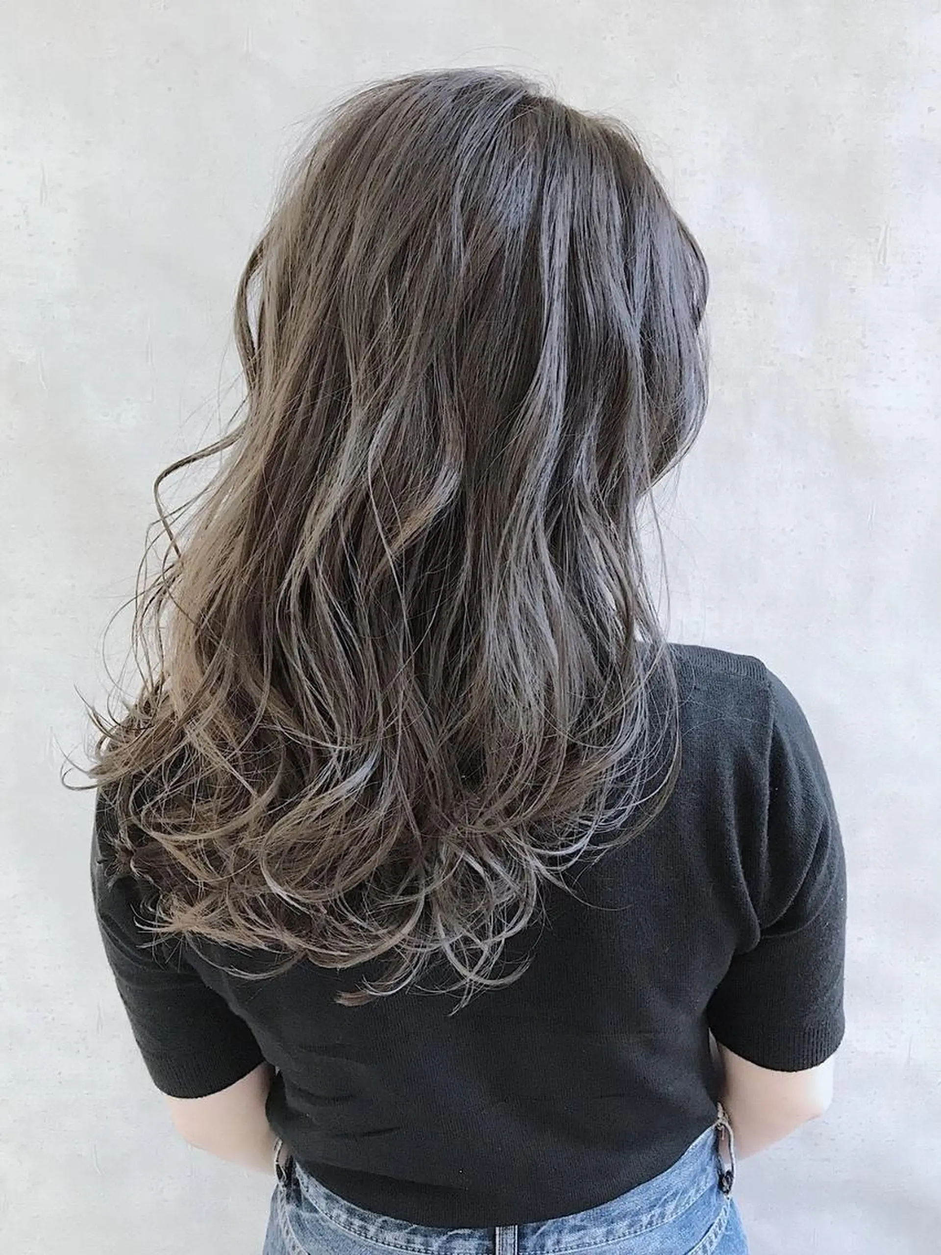 セミロング カラー アディクシーカラー ブリーチ ケアブリーチ ダブルカラー ハイライトカラー MOU namba ムウナンバのヘアスタイル