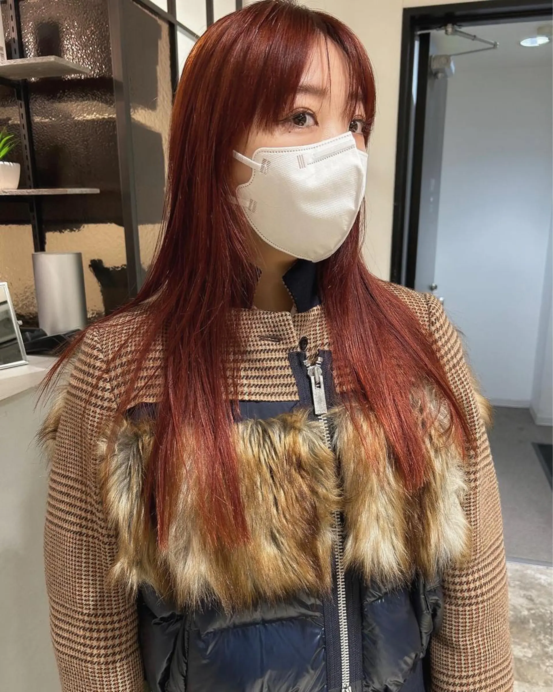 セミロング カラー ブラウンカラー オレンジ オレンジブラウン カット ヘアカラー トリートメント 村上雅人 ナチュラルモードのヘアスタイル