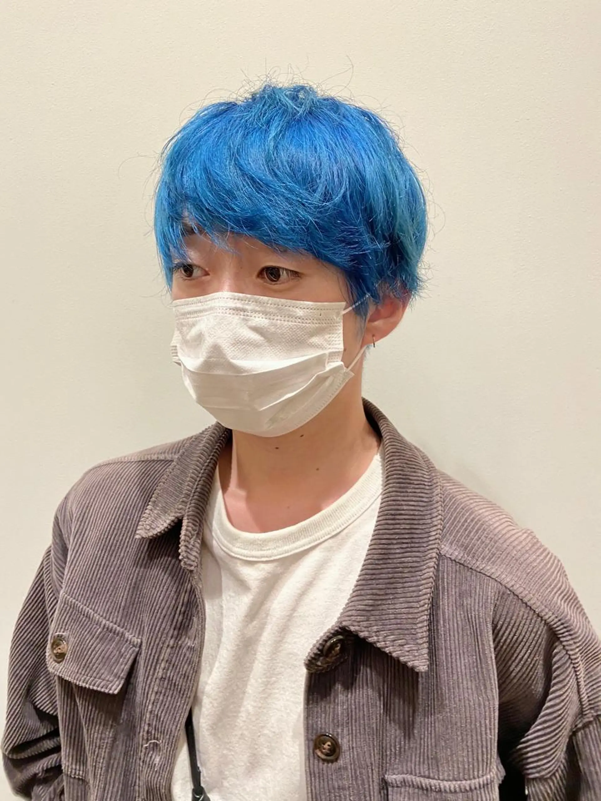 カラー メンズ ショート/ウルフ ハイトーン/カイセイのヘアスタイル