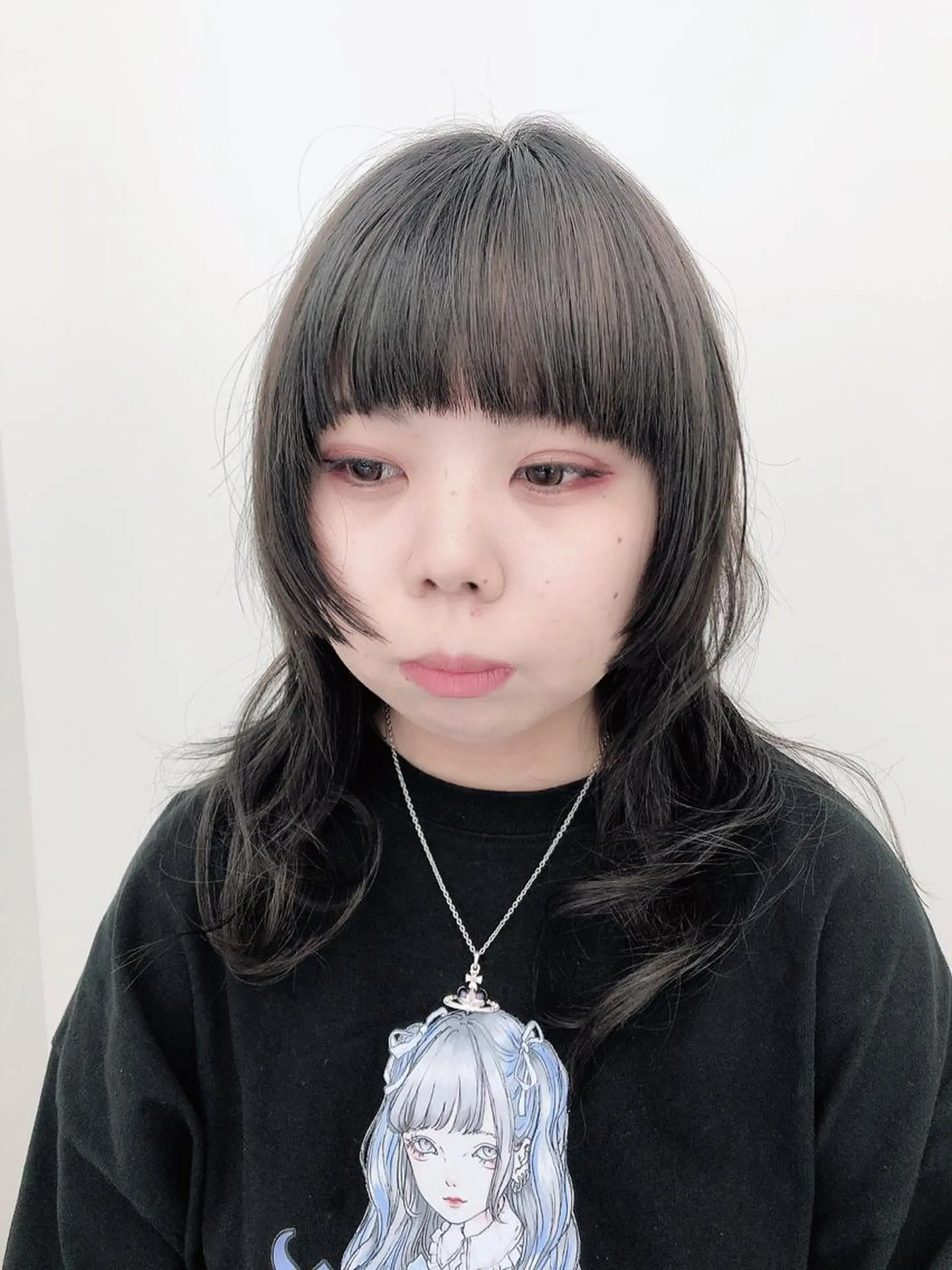 セミロング アッシュ 姫カット ウルフカット hair salon FAWN🦌のヘアスタイル