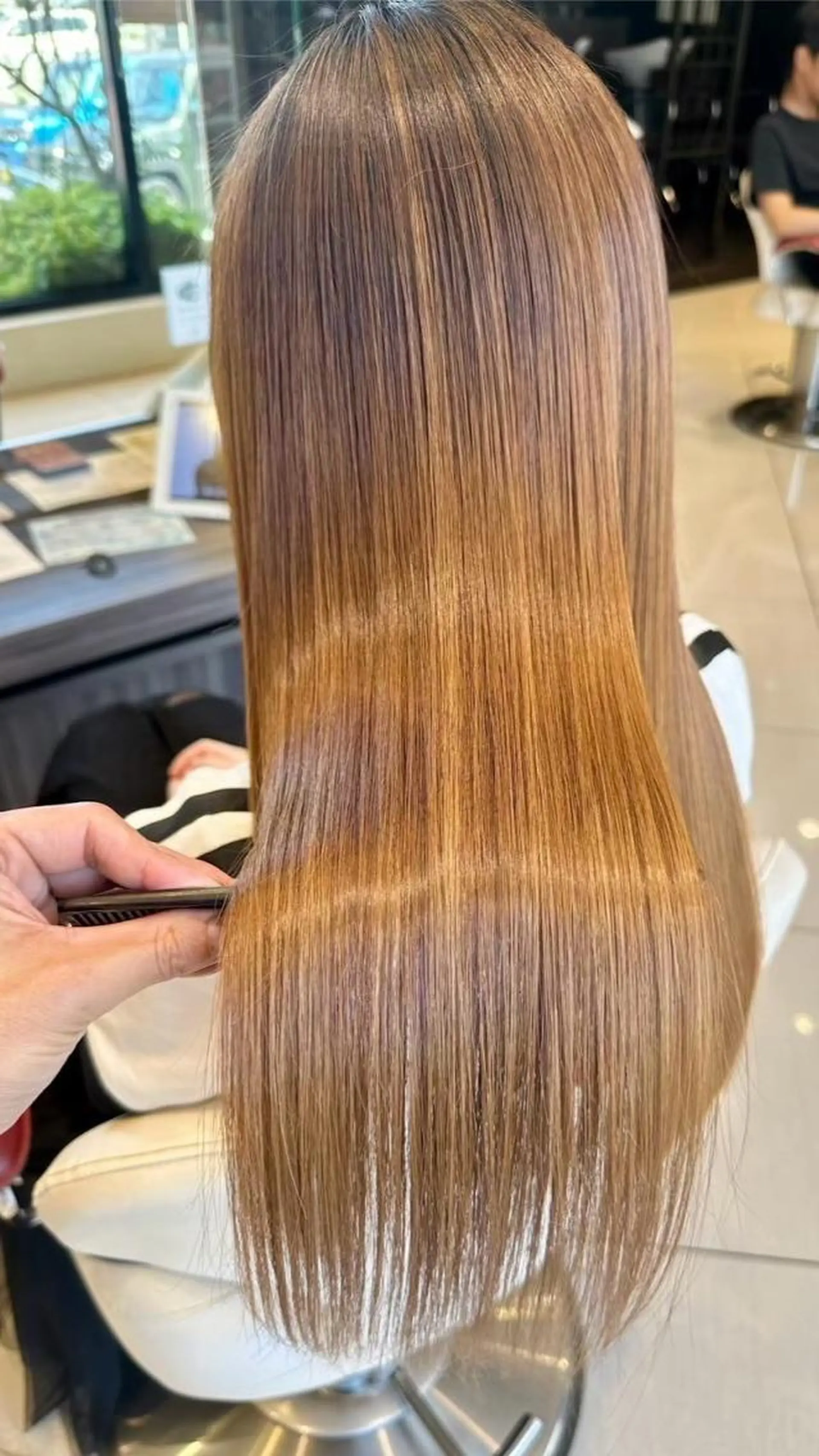 ロング 大川 有香のヘアスタイル