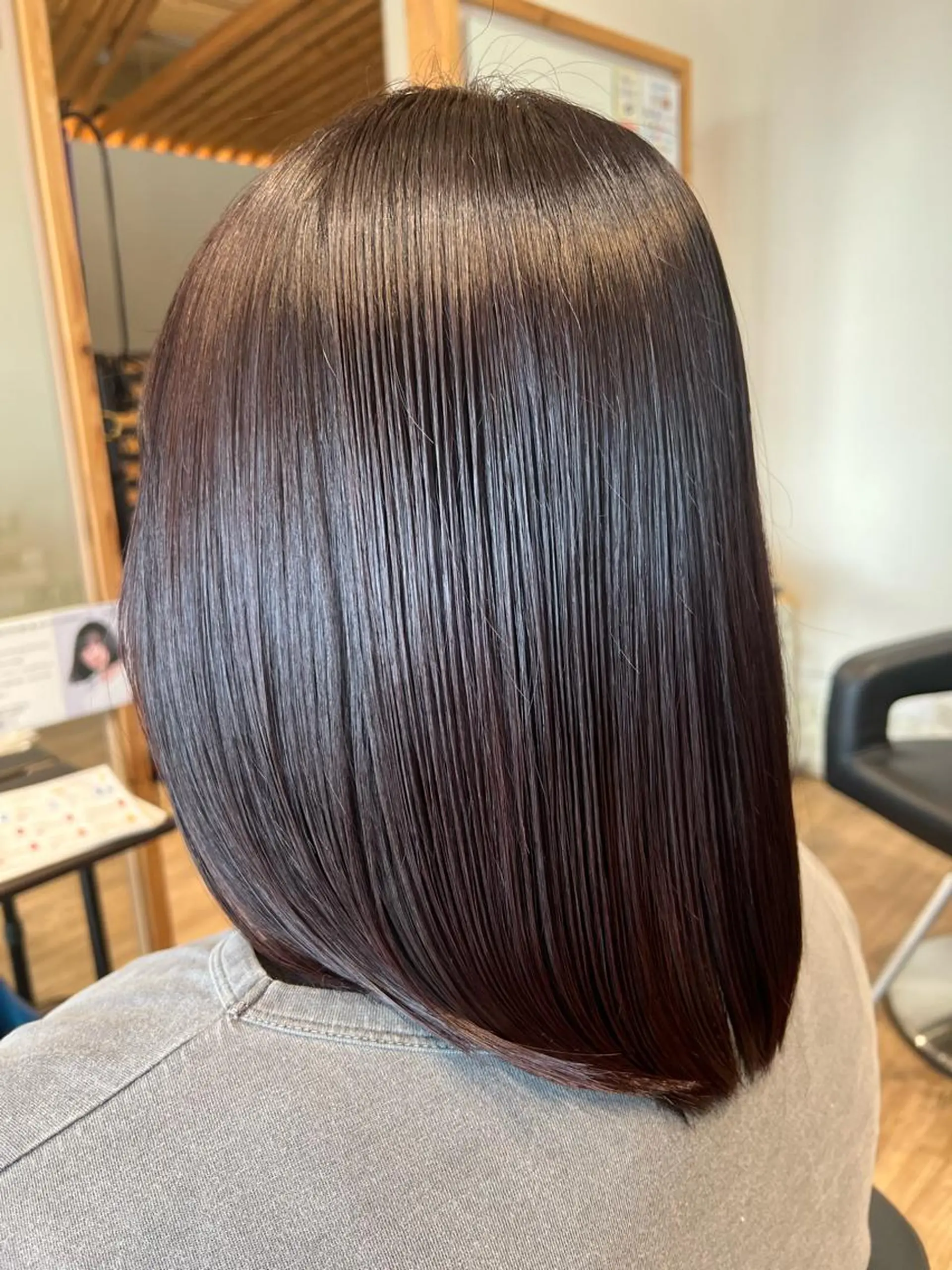 セミロング カラー パーマ 縮毛矯正 トリートメント 関口 友行のヘアスタイル