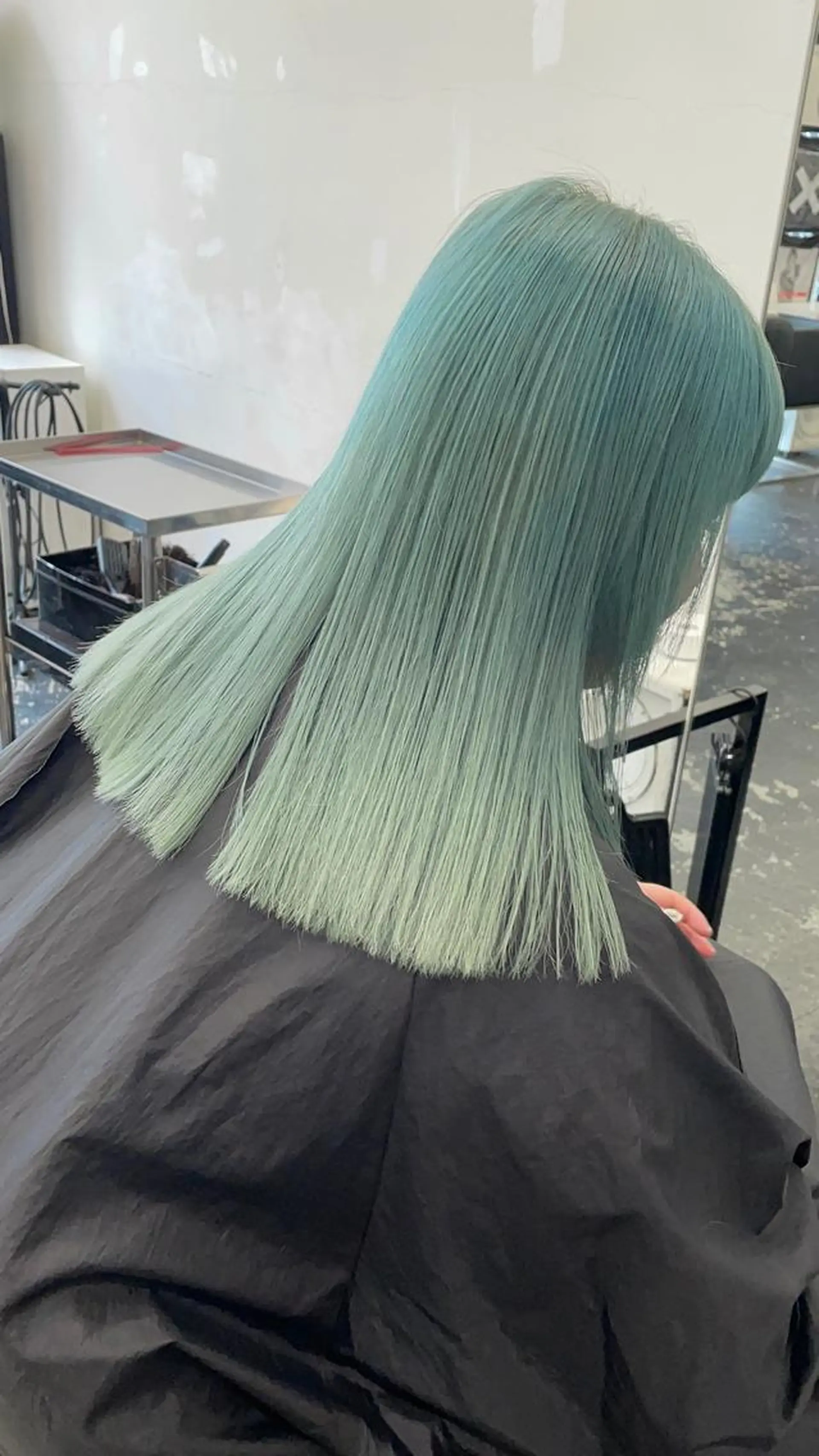 ロング カラー パーマ ヘアアレンジ メンズ キッズ ネイル マツエク・マツパ アイブロウ メンズブリーチ ブリーチ ミント ミントグリーン グリーン ヘアカラー 艶ハイトーン/ヘア アレンジAYAKAのヘアスタイル