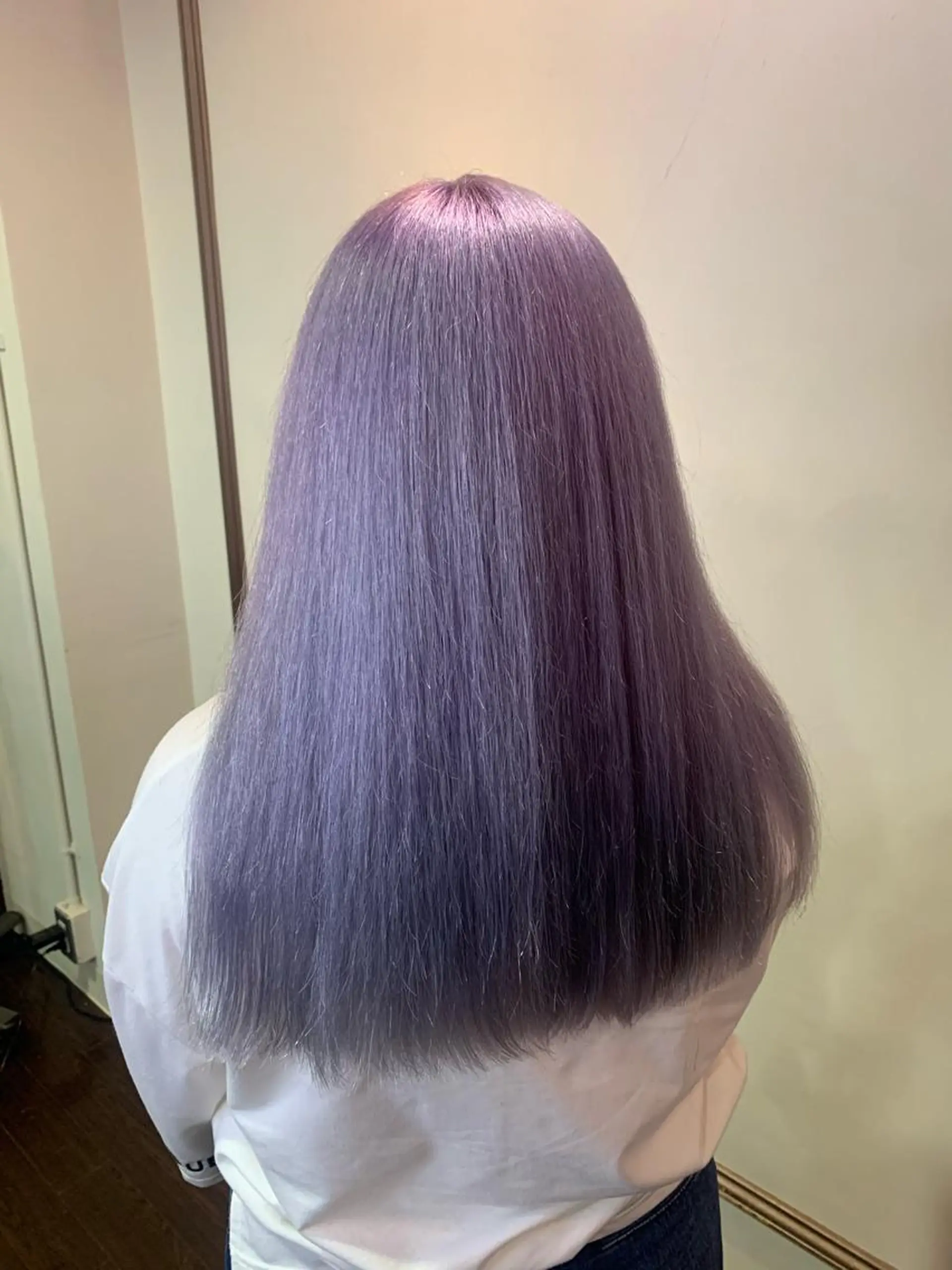 ロング アッシュ ボブ 外国人風カラー ハイライト レイヤーカット ヘアカラー 安田和洋 ブリーチカラー特化のヘアスタイル