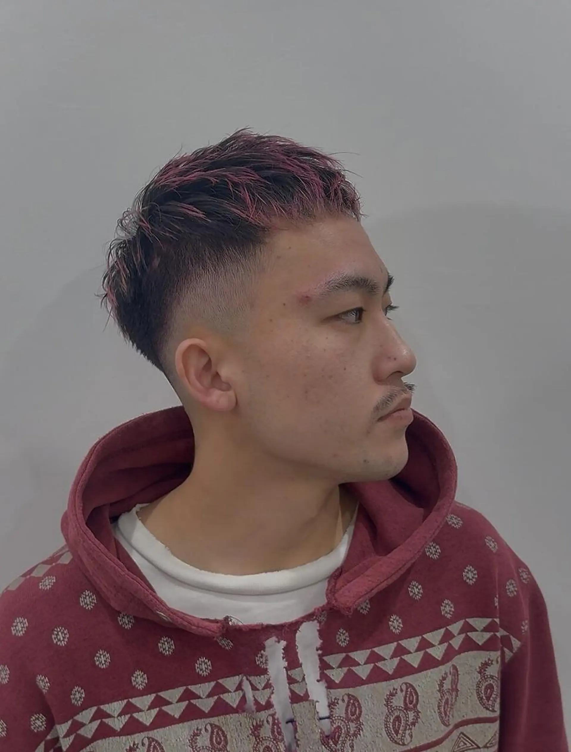 ショート メンズ カラー ショートボブ メンズバレイヤージュ メンズブリーチ フェードカット メンズハイライト カット ヘアカラー トリートメント N°sopo 札幌大通のヘアスタイル