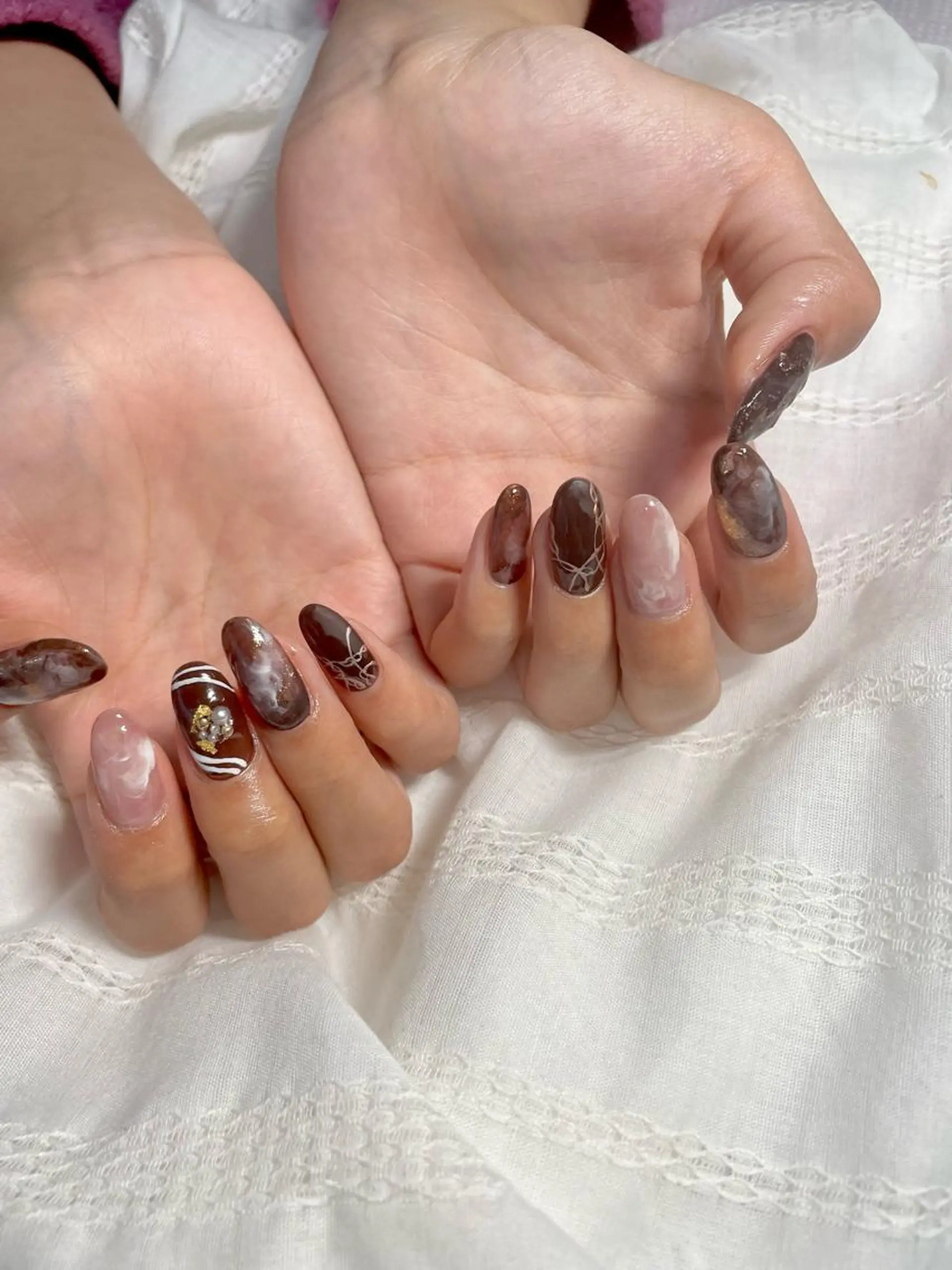 ネイル フットネイル ジェルネイル 韓国ネイル マグネットネイル ニュアンスネイル 甲府市徳行 🧸prunelleのネイルデザイン