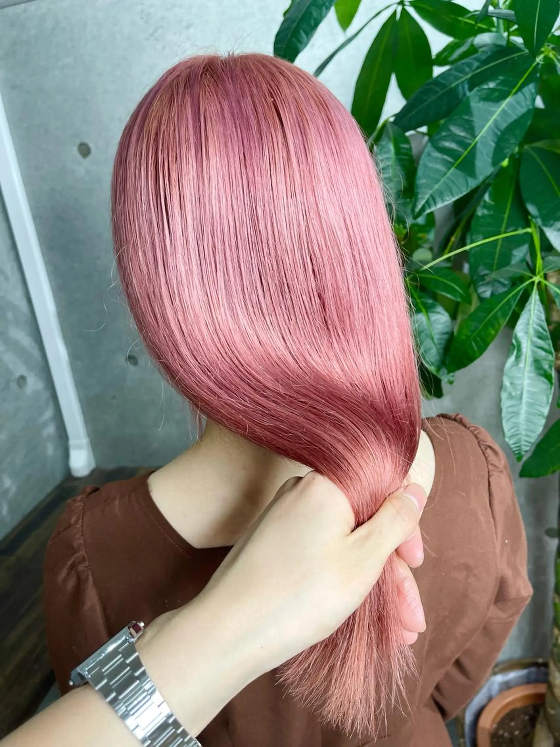 カラー ハイトーンカラー ピンクカラー 髪質改善 カット ヘアカラー トリートメント 名古屋のピンク好き かずくん🦩のヘアスタイル