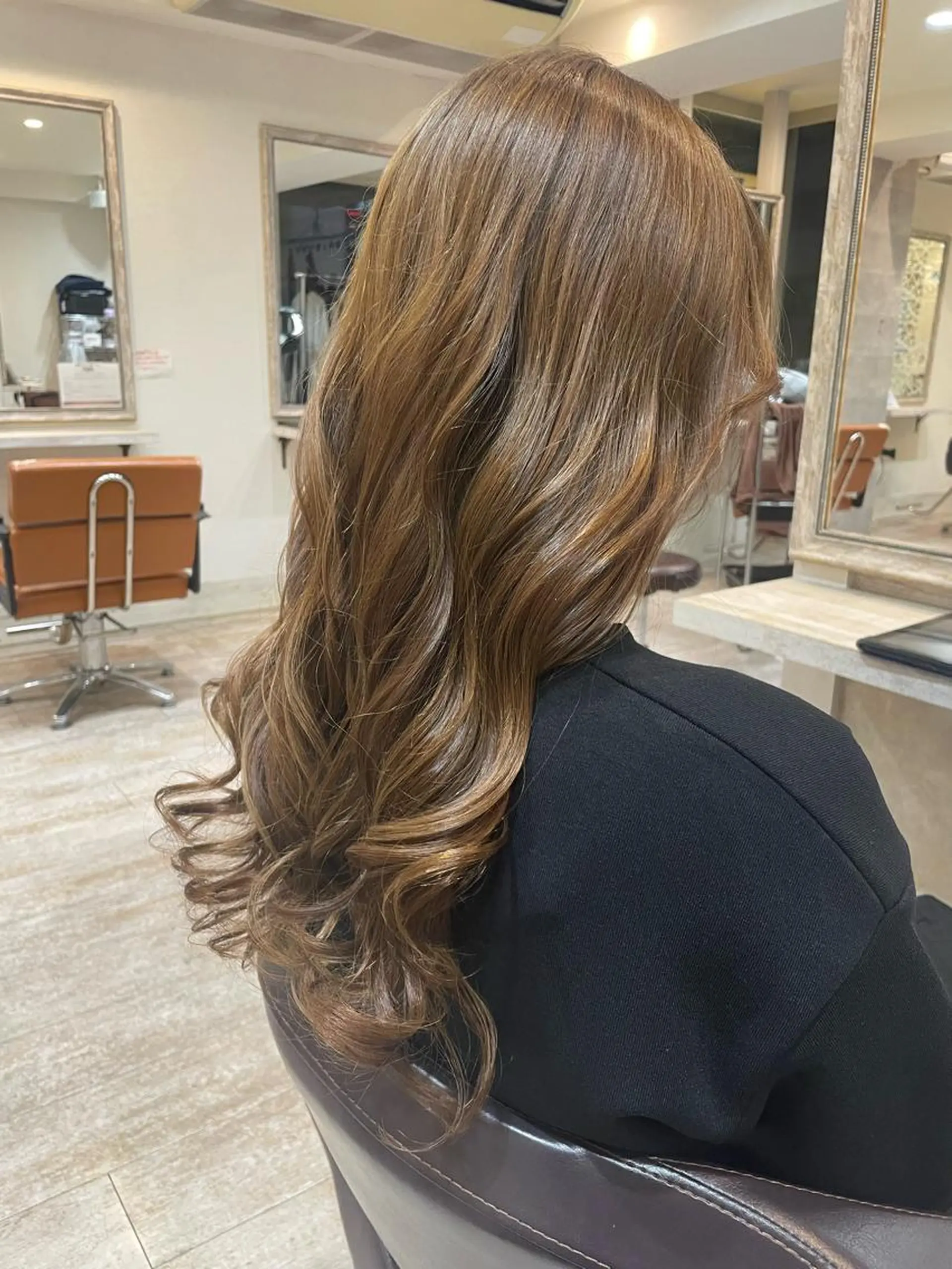 ロング カラー カット ヘアカラー トリートメント 小顔/似合わせカット 杉山莉菜のヘアスタイル