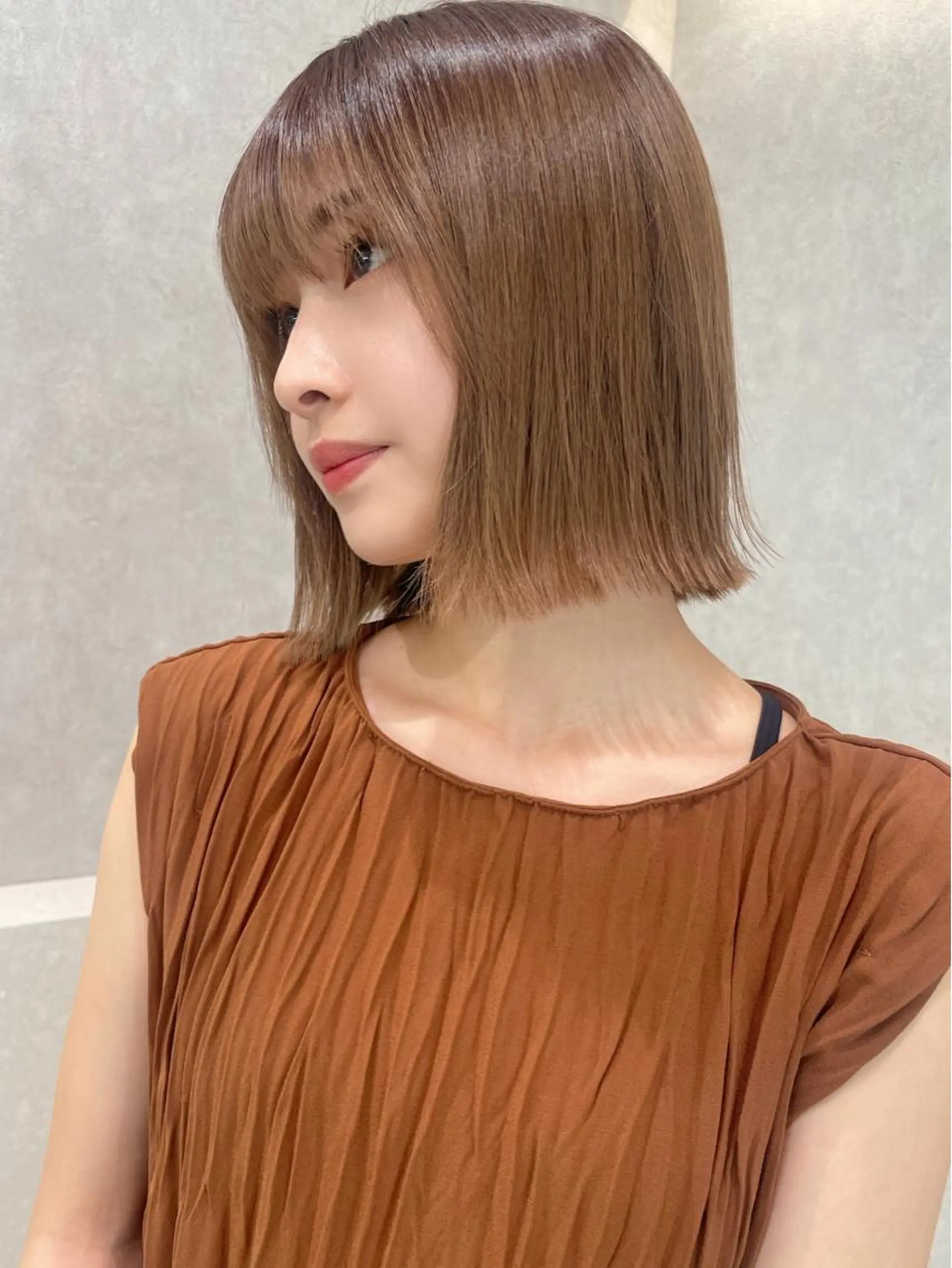 ショート 三鷹で1番ショート ボブをカットする新谷のヘアスタイル