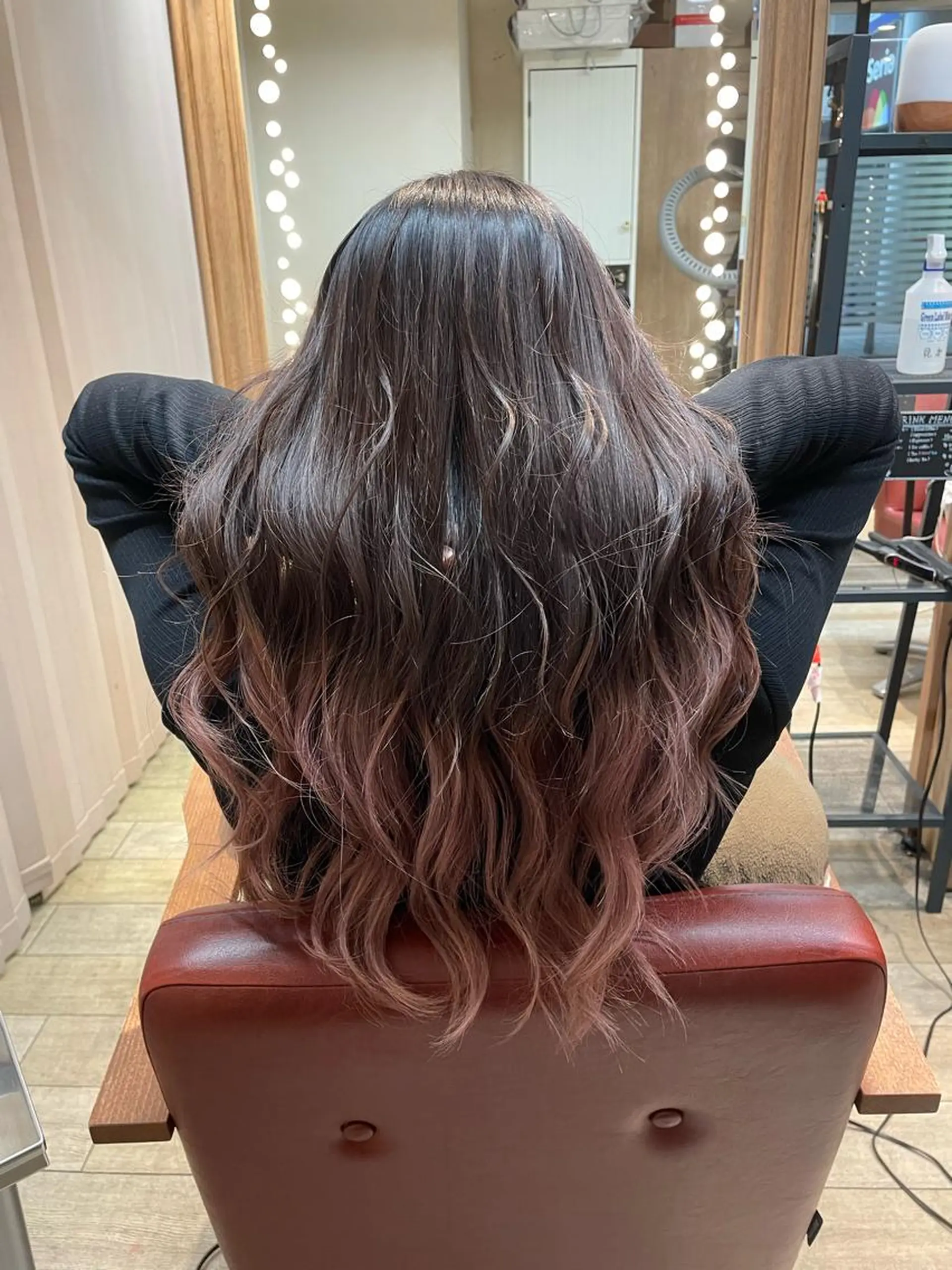 ロング カラー グラデーションカラー ピンクカラー なりたいを叶えます! 出口 紗依のヘアスタイル