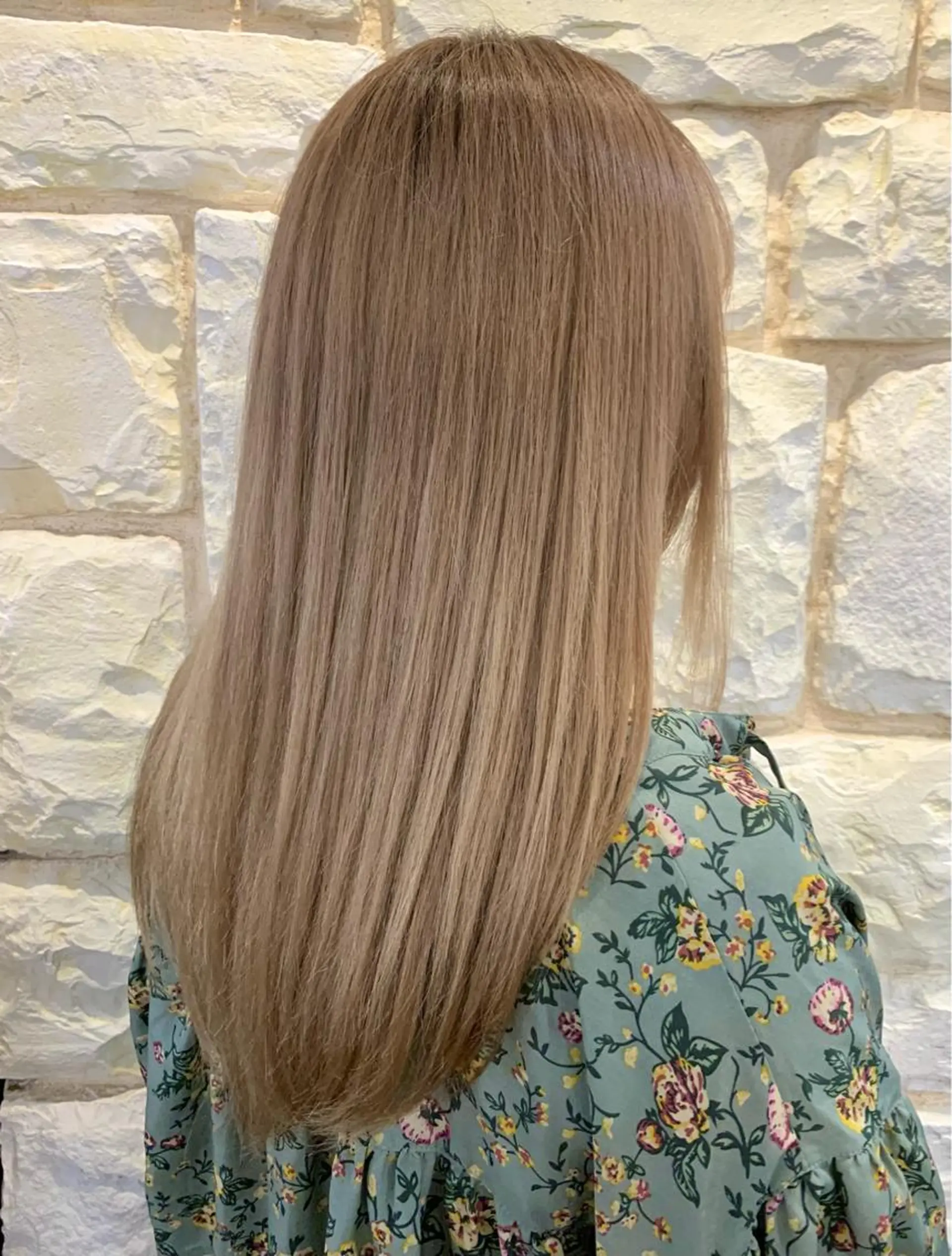 ロング 石原 姫菜のヘアスタイル