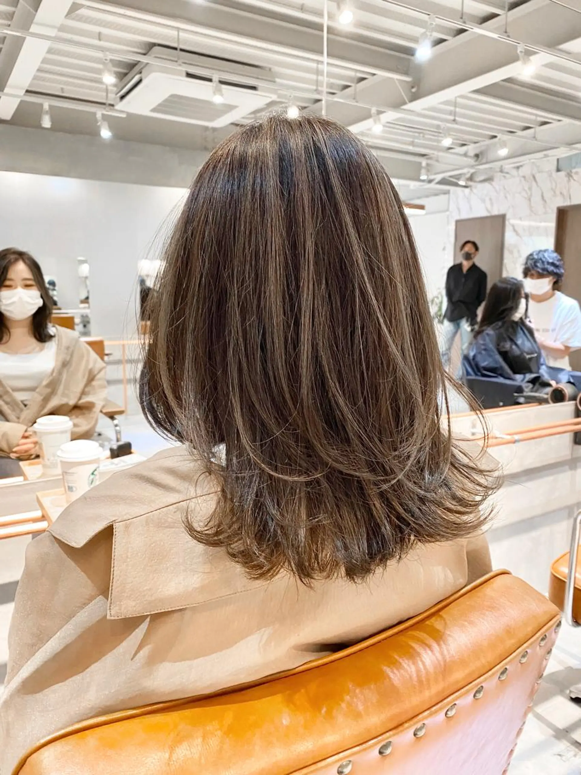 ミディアム カラー ハイトーン×似合わせ 🌱中川慎之介のヘアスタイル