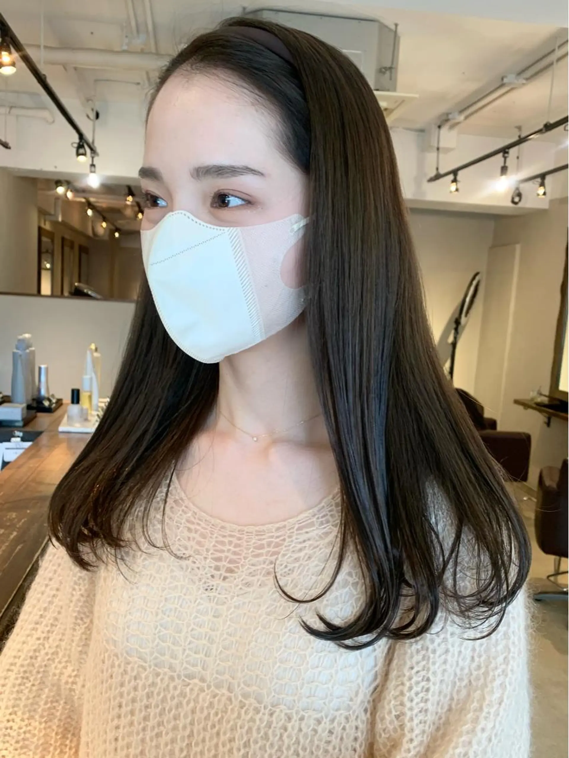 ロング カラー 透明感/オリーブ/ グレージュ/YUKAのヘアスタイル