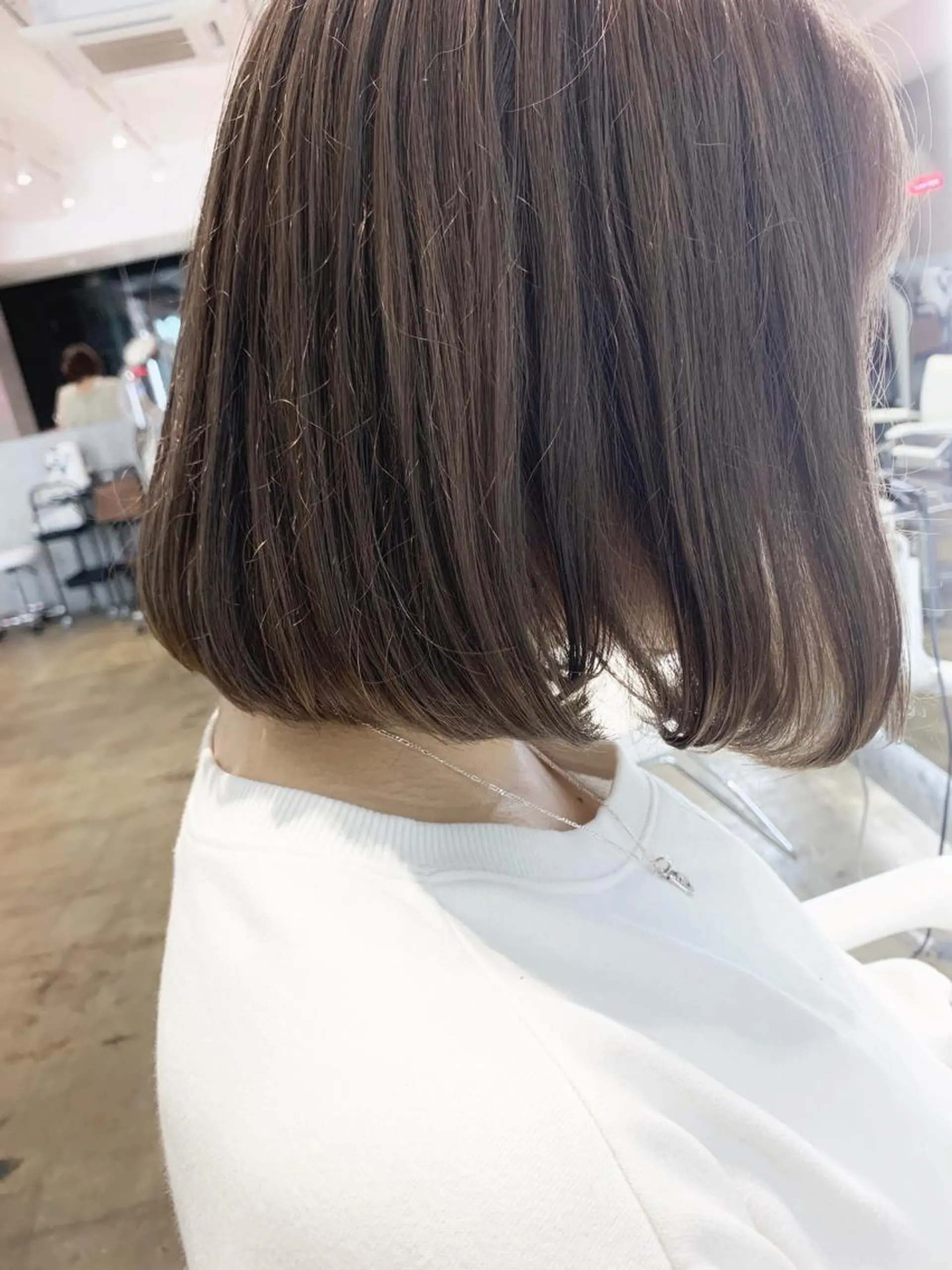 ショート カラー カット ヘアカラー トリートメント 山下 千明のヘアスタイル