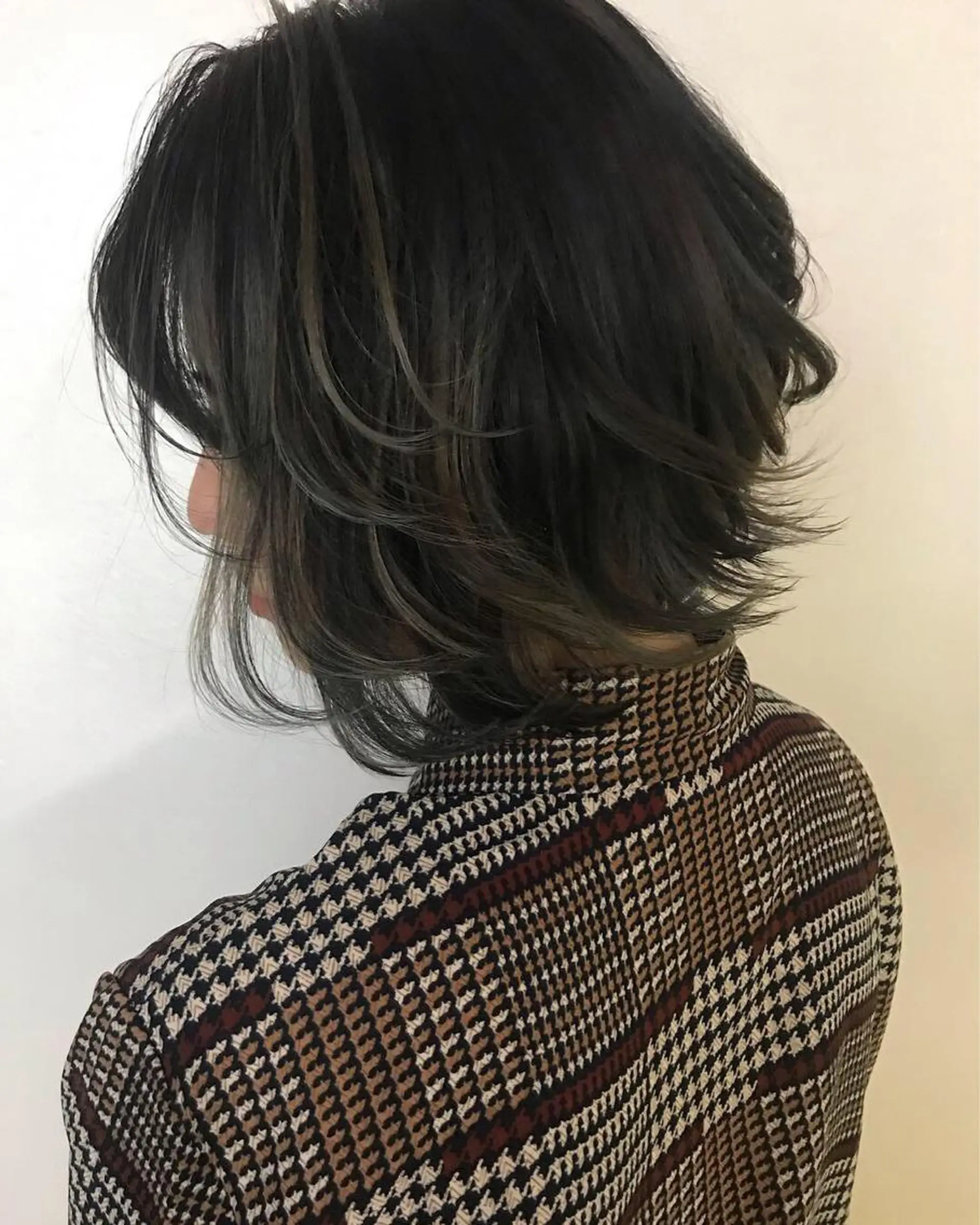 ショート カット ヘアカラー 藤中 隆悟のヘアスタイル