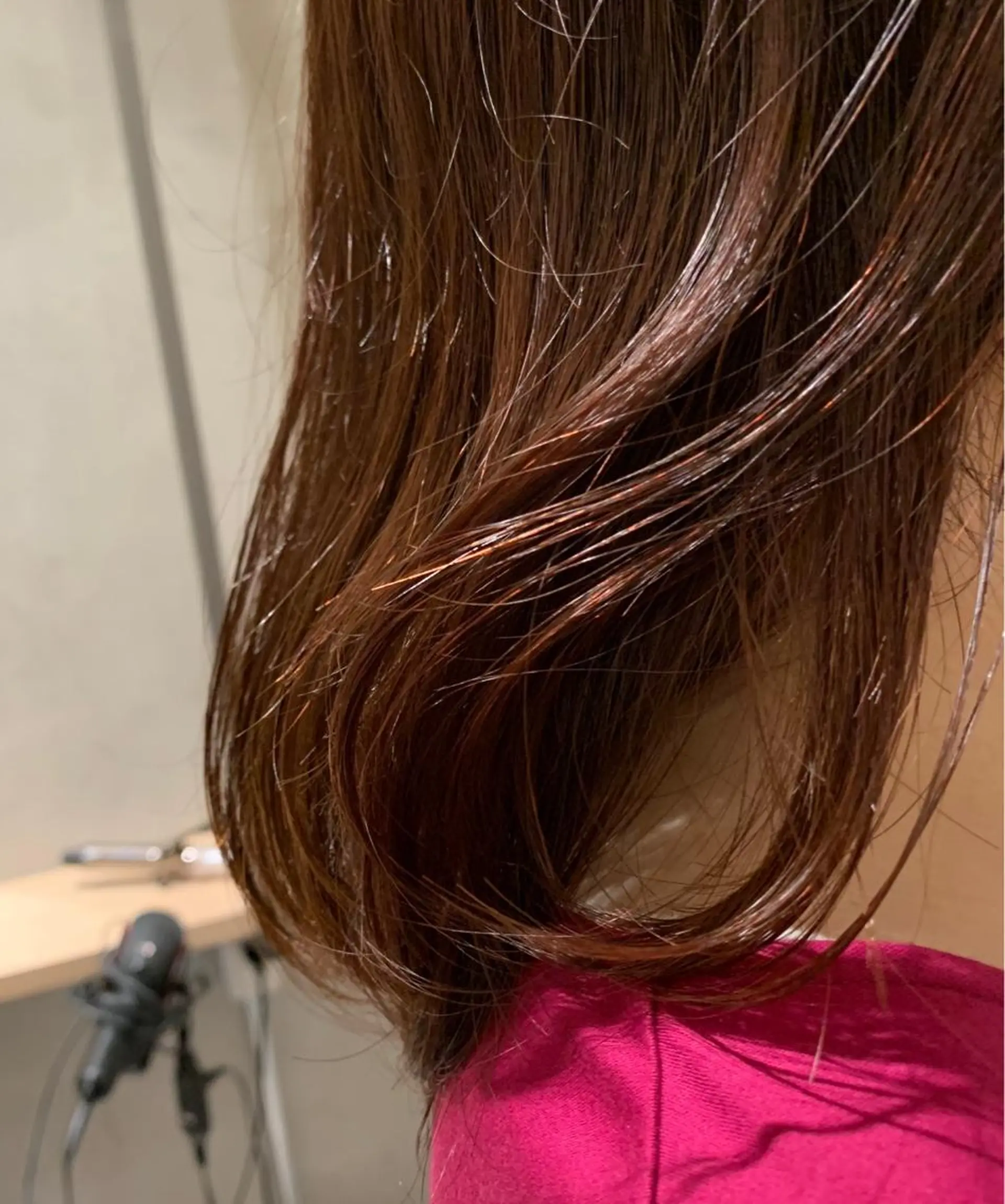 ミディアム カラー ヘアアレンジ 高井瑠華🌼 ストカールカット特化のヘアスタイル