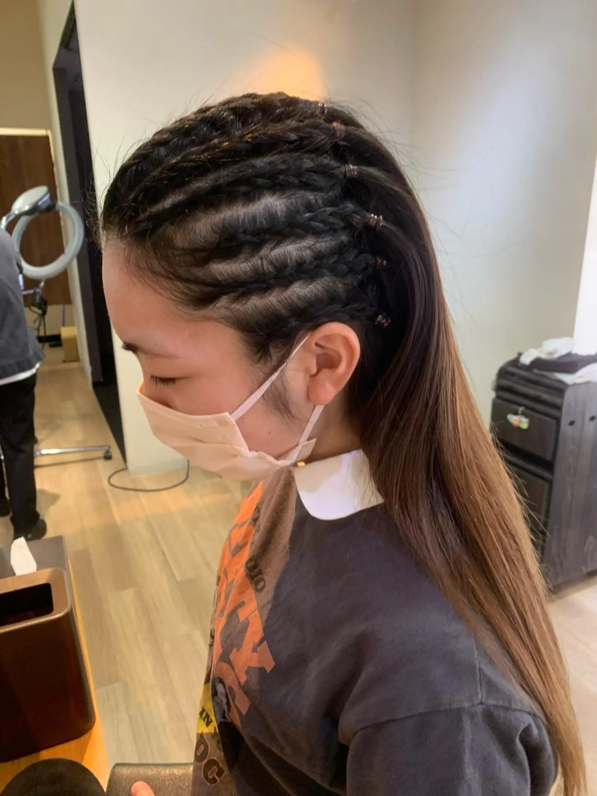 ロング アトリエニューヨーク 三ノ輪店のヘアスタイル