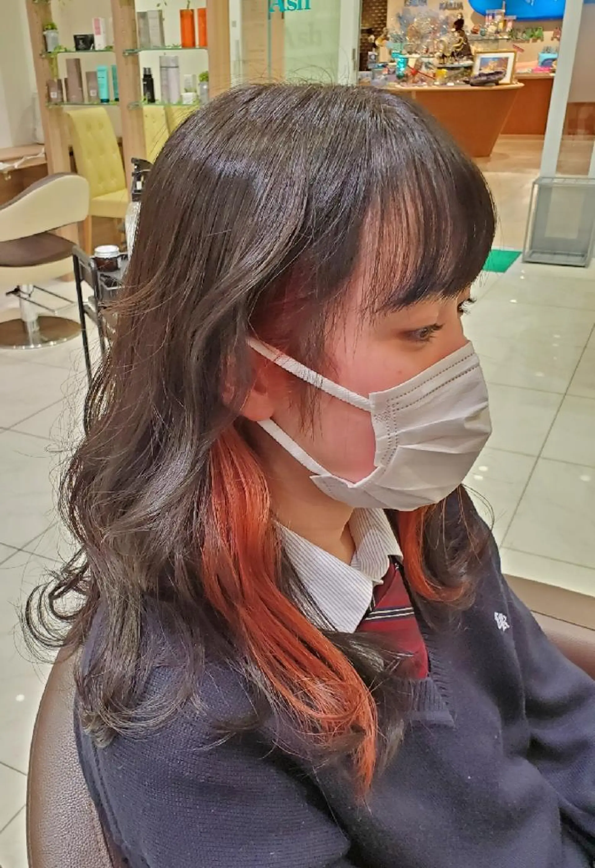 セミロング カラー ブリーチ イヤリングカラー グレージュ オレンジ カラー特化🔥中村 和貴＜Ash津田沼＞のヘアスタイル