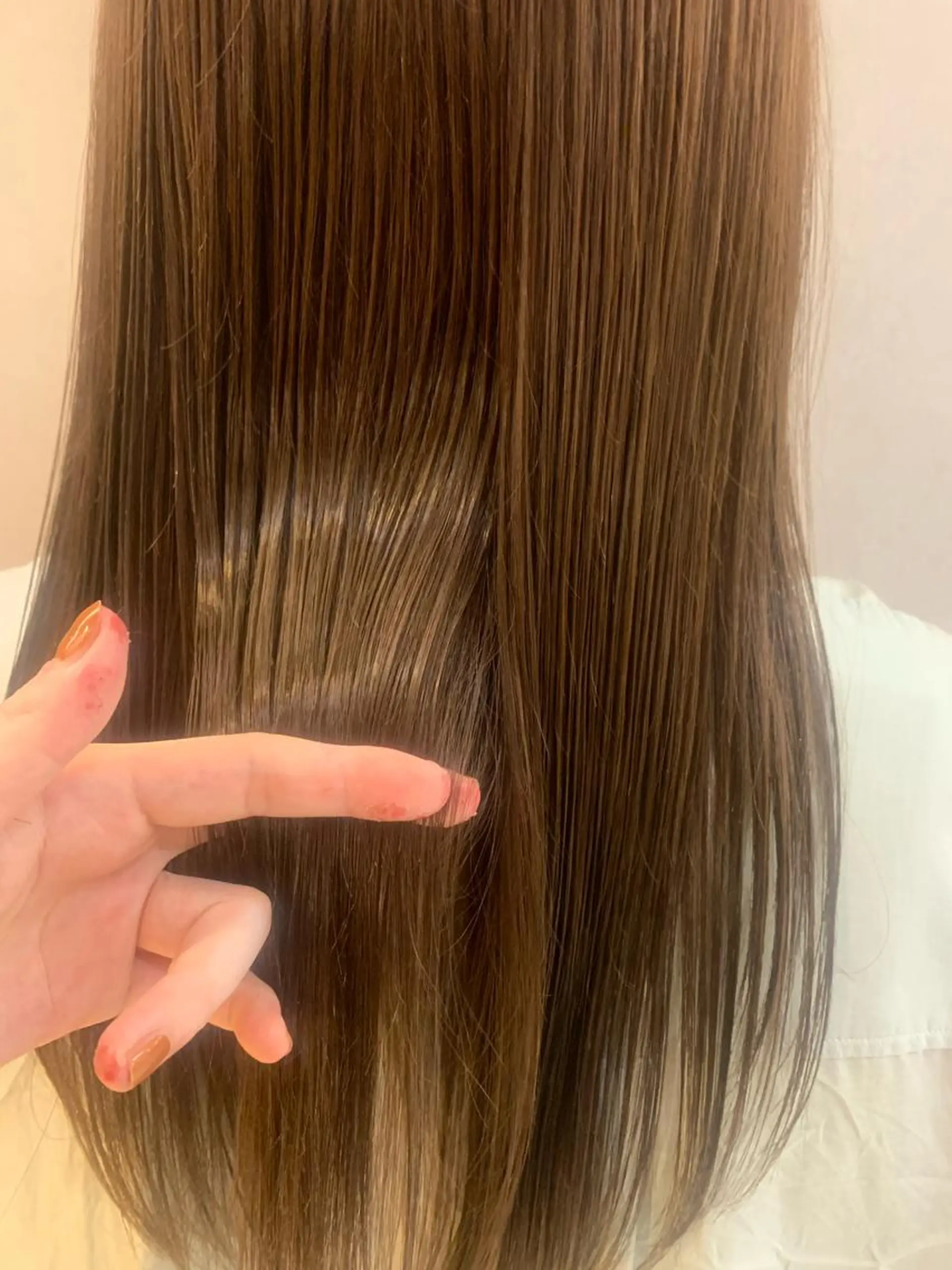 ロング 髪質改善 トリートメント 土佐 優奈のヘアスタイル